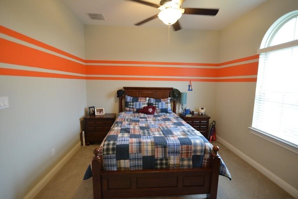 16615 Harbor Falls Drive Property Photo 15