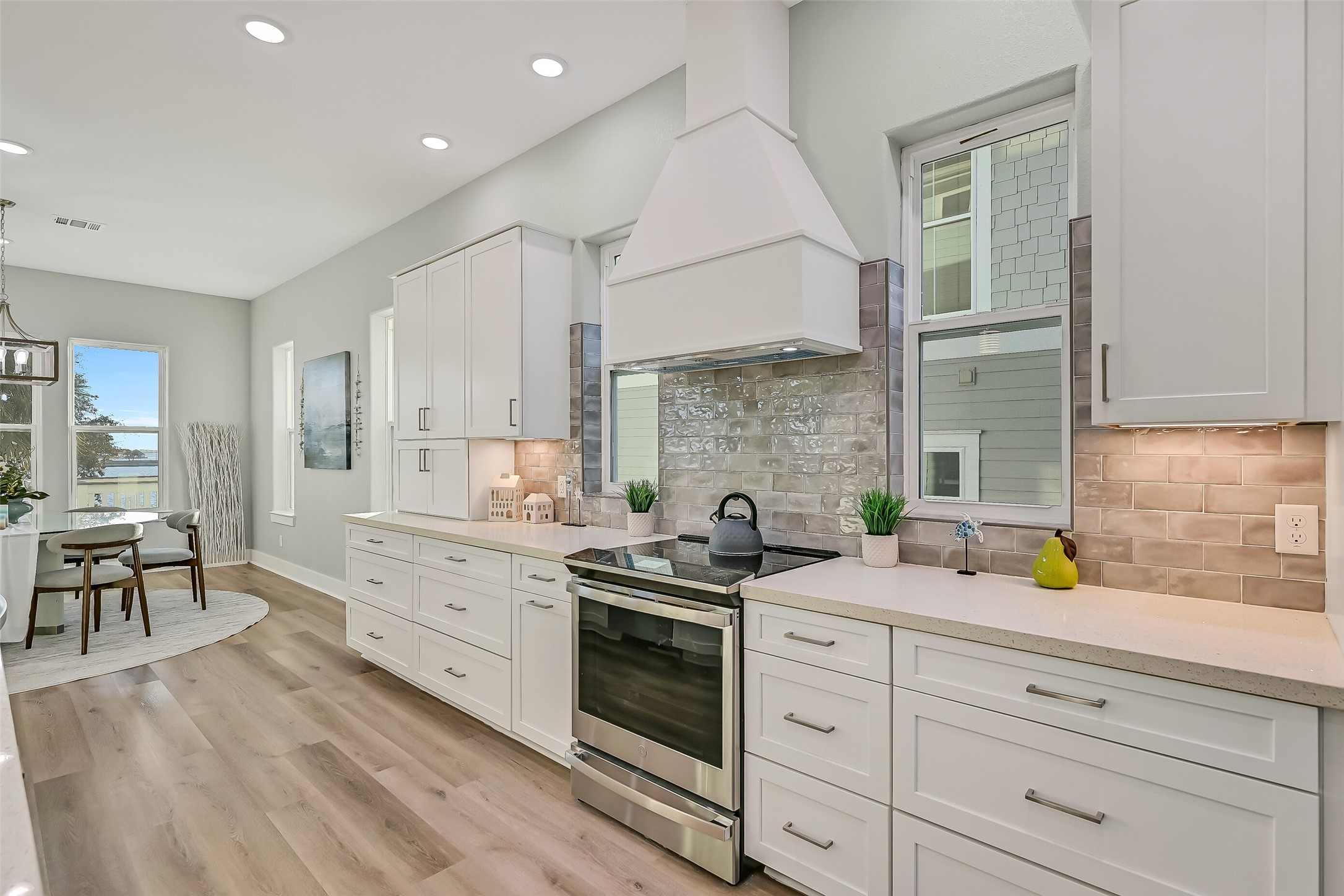1515 Bayou Shore Drive Property Photo 10