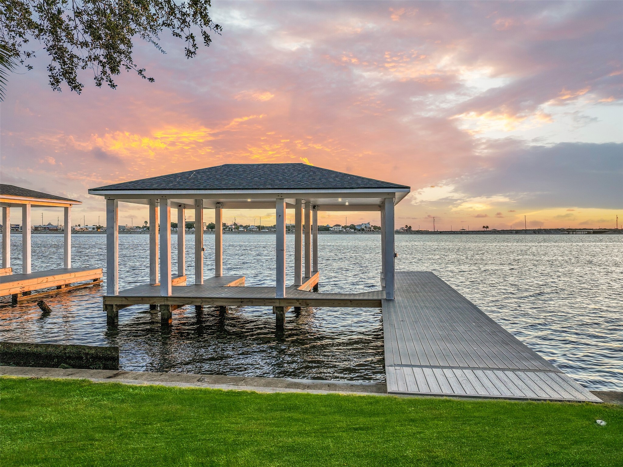 1515 Bayou Shore Drive Property Photo 42