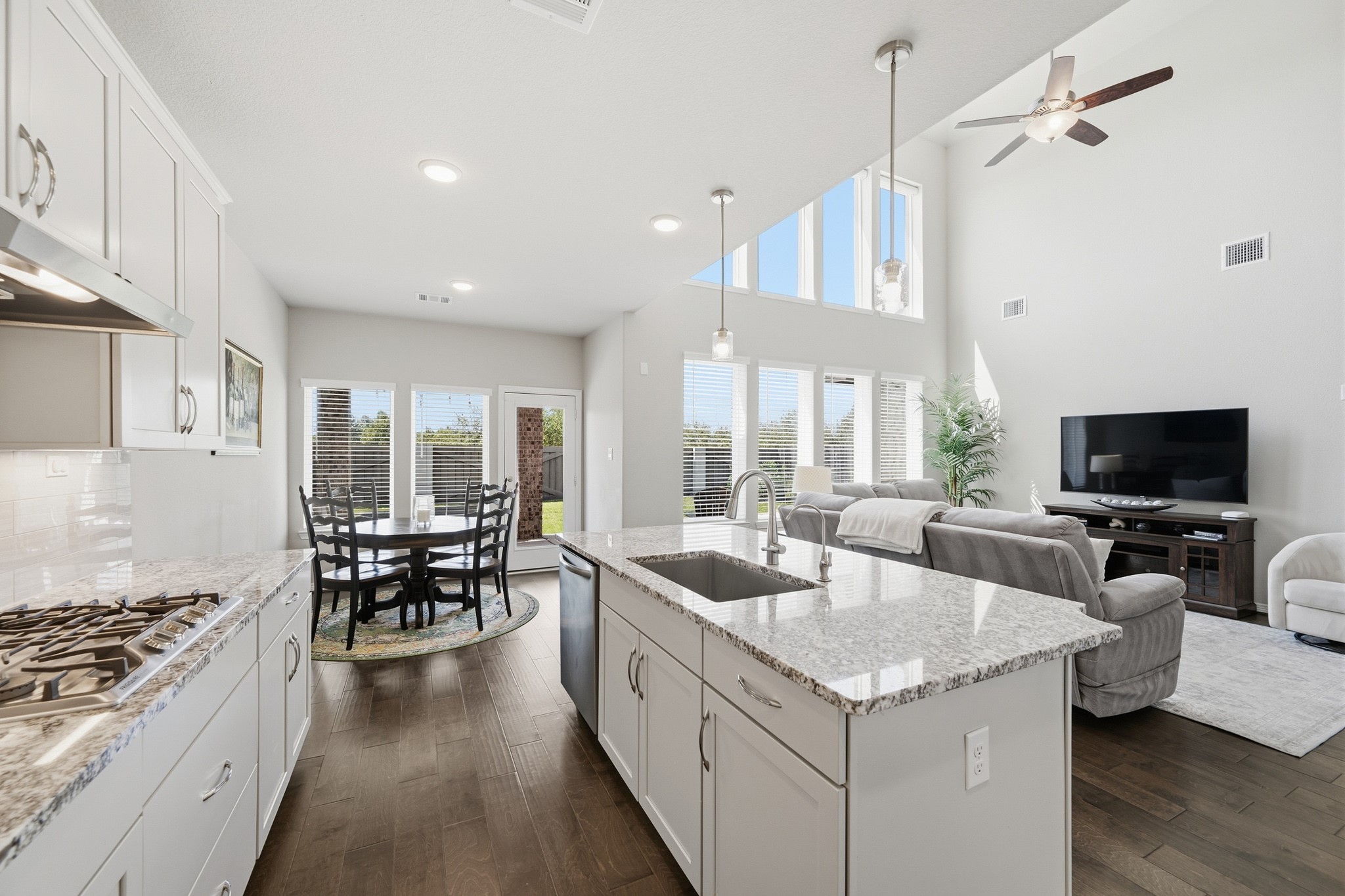 3023 Brisk Autumn Drive Property Photo 11