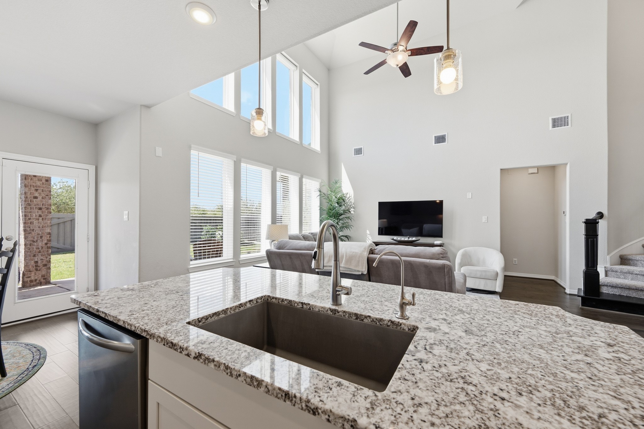 3023 Brisk Autumn Drive Property Photo 17