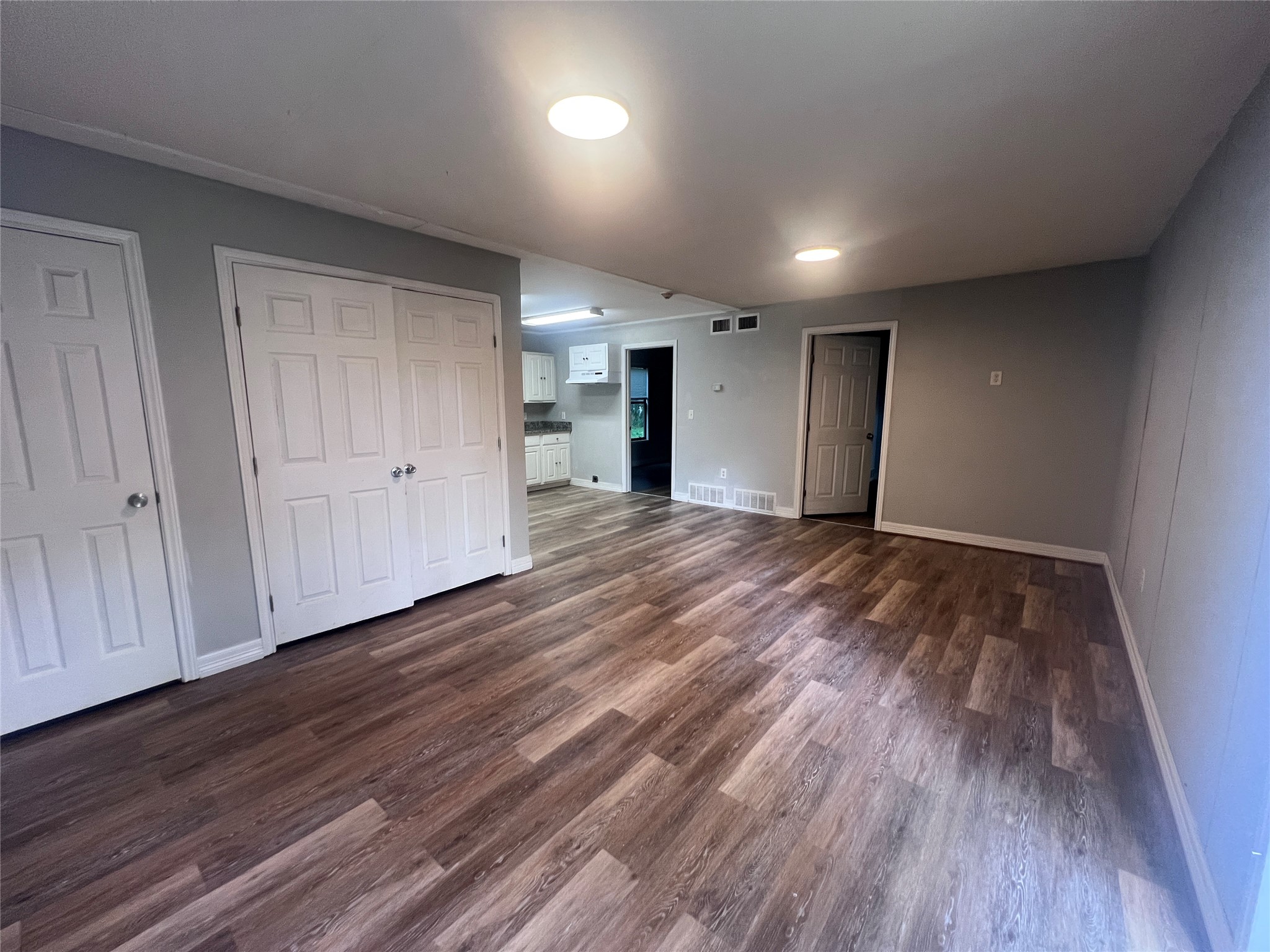 115 W Mulberry Avenue B Property Photo 3