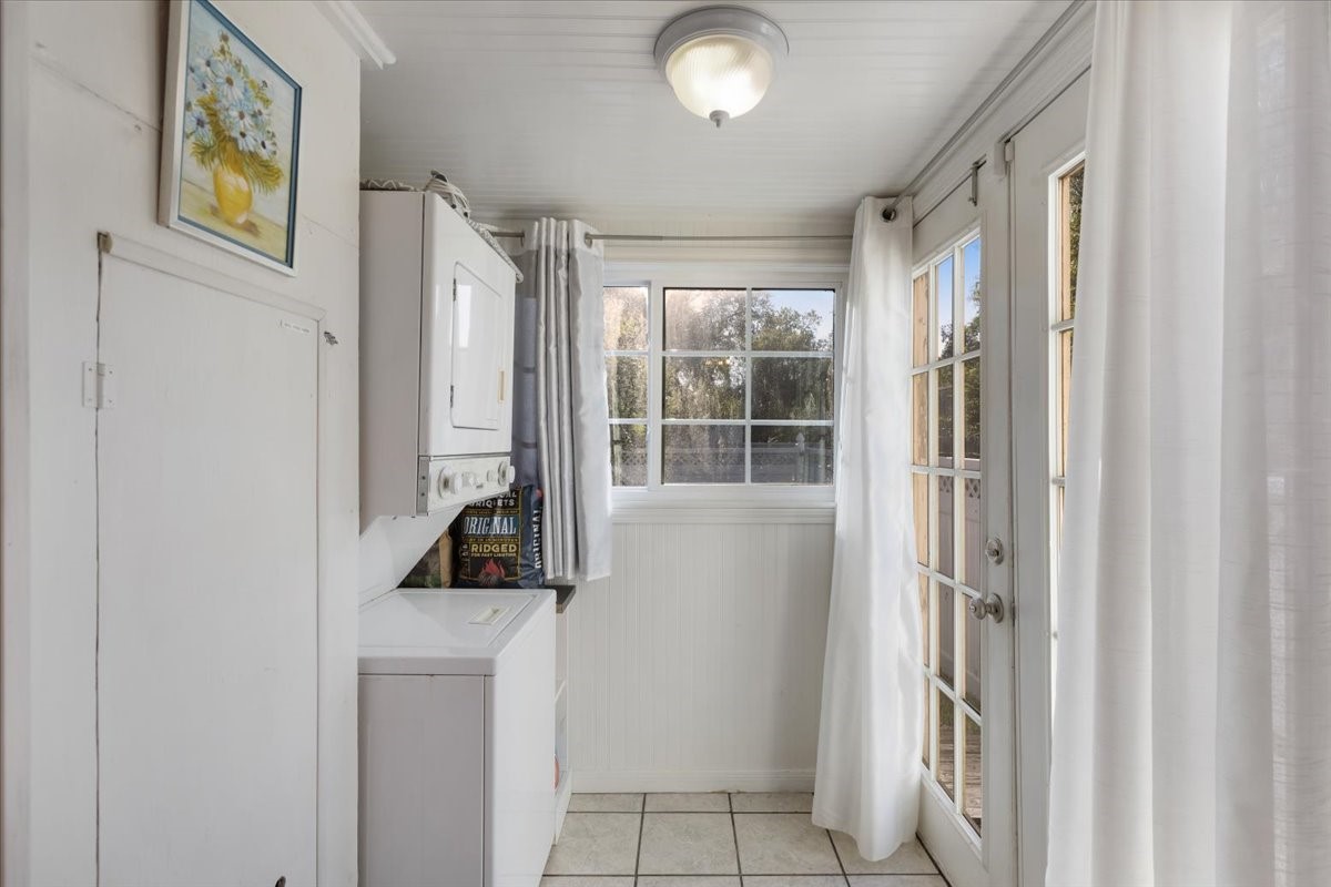 3406 Walsh Street Property Photo 15