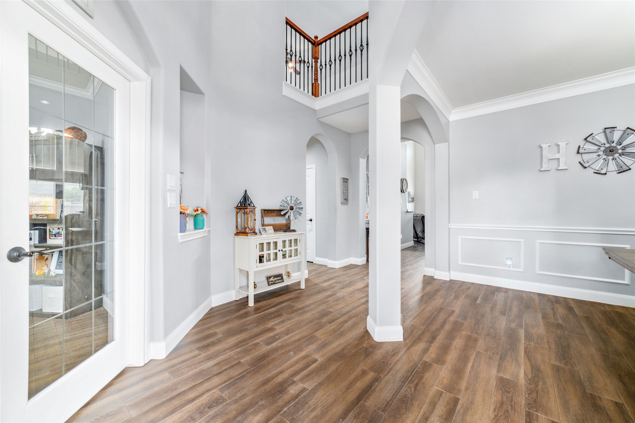 5530 Green Meadow Court Property Photo 8