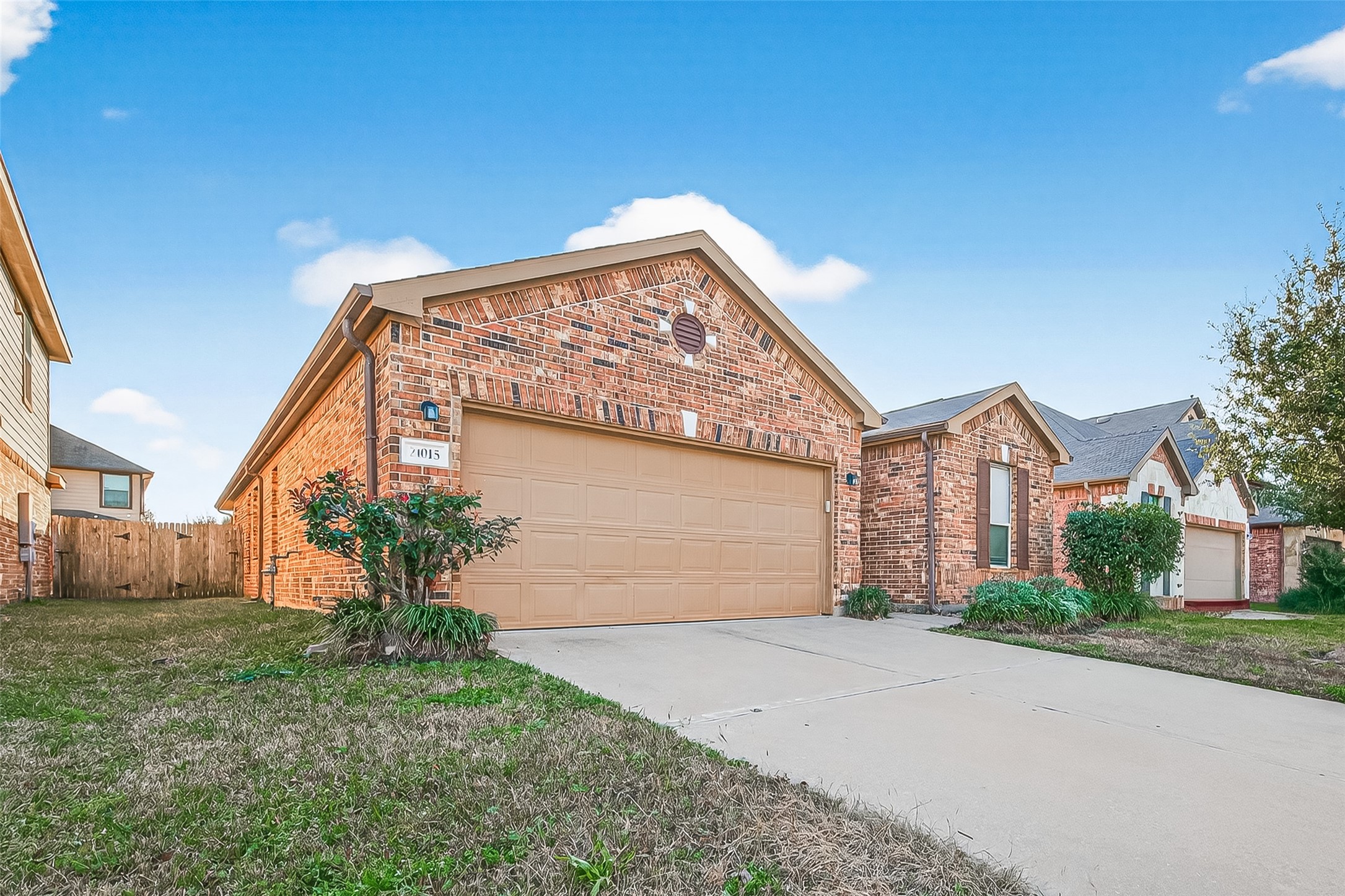 21015 Blackstone Villa Lane Property Photo 3