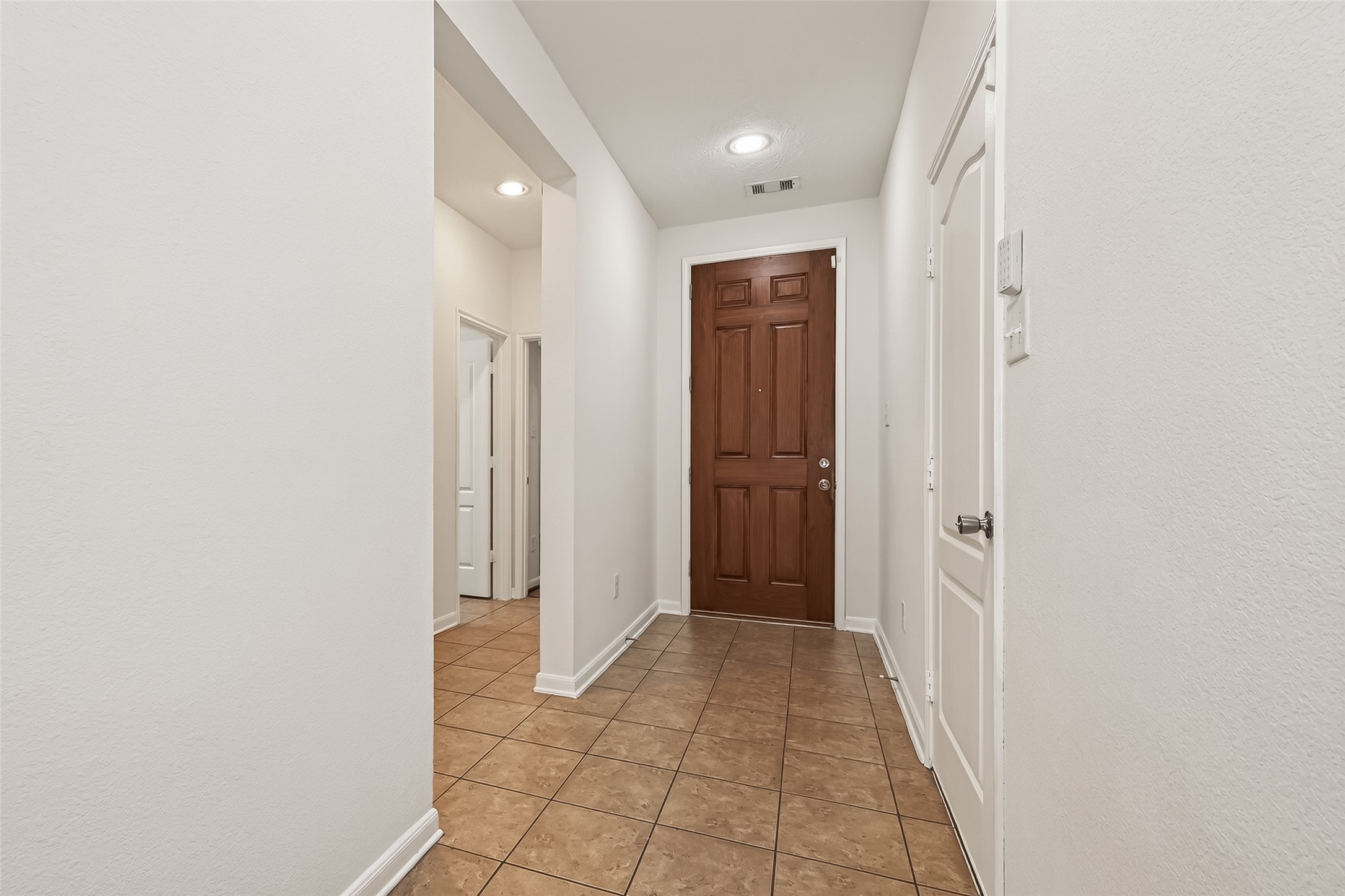 21015 Blackstone Villa Lane Property Photo 5
