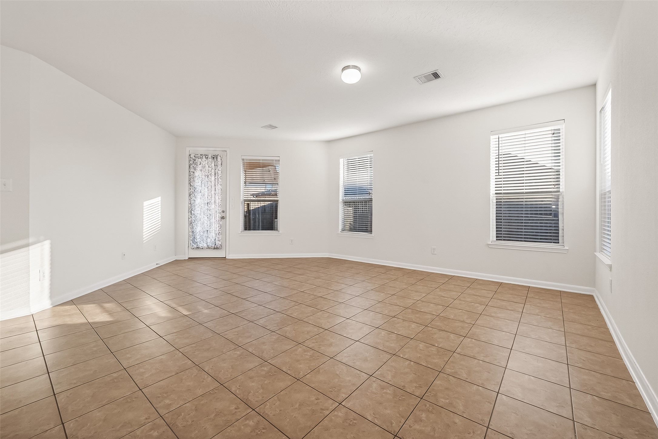 21015 Blackstone Villa Lane Property Photo 10