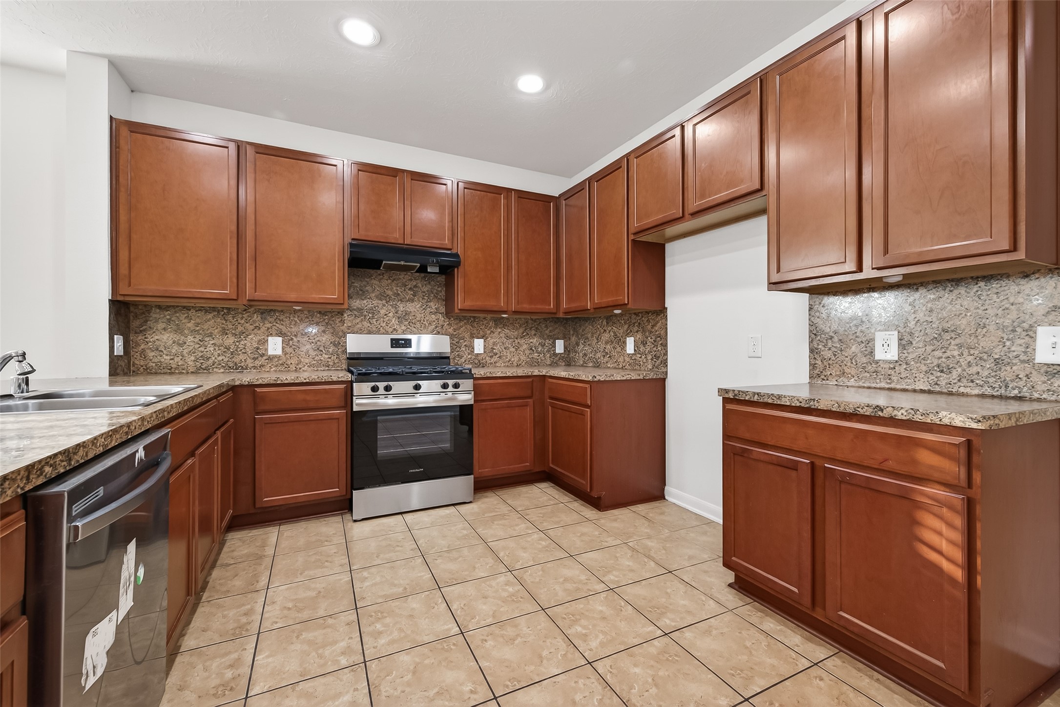 21015 Blackstone Villa Lane Property Photo 20