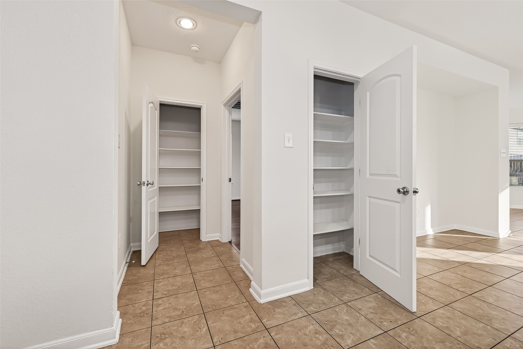 21015 Blackstone Villa Lane Property Photo 21