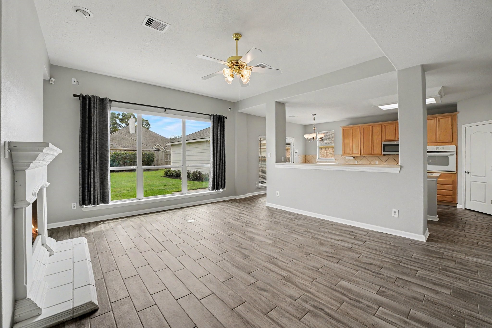 12023 Cooper Canyon Drive Property Photo 6