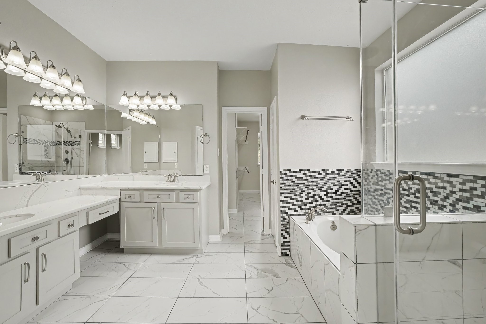 12023 Cooper Canyon Drive Property Photo 15