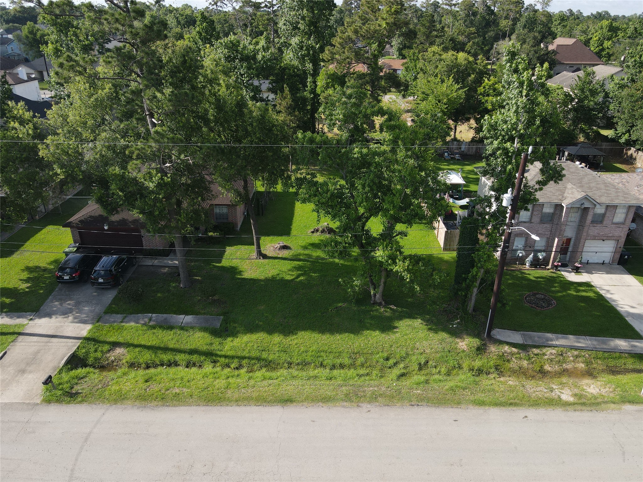 0 Locksley Property Photo 2