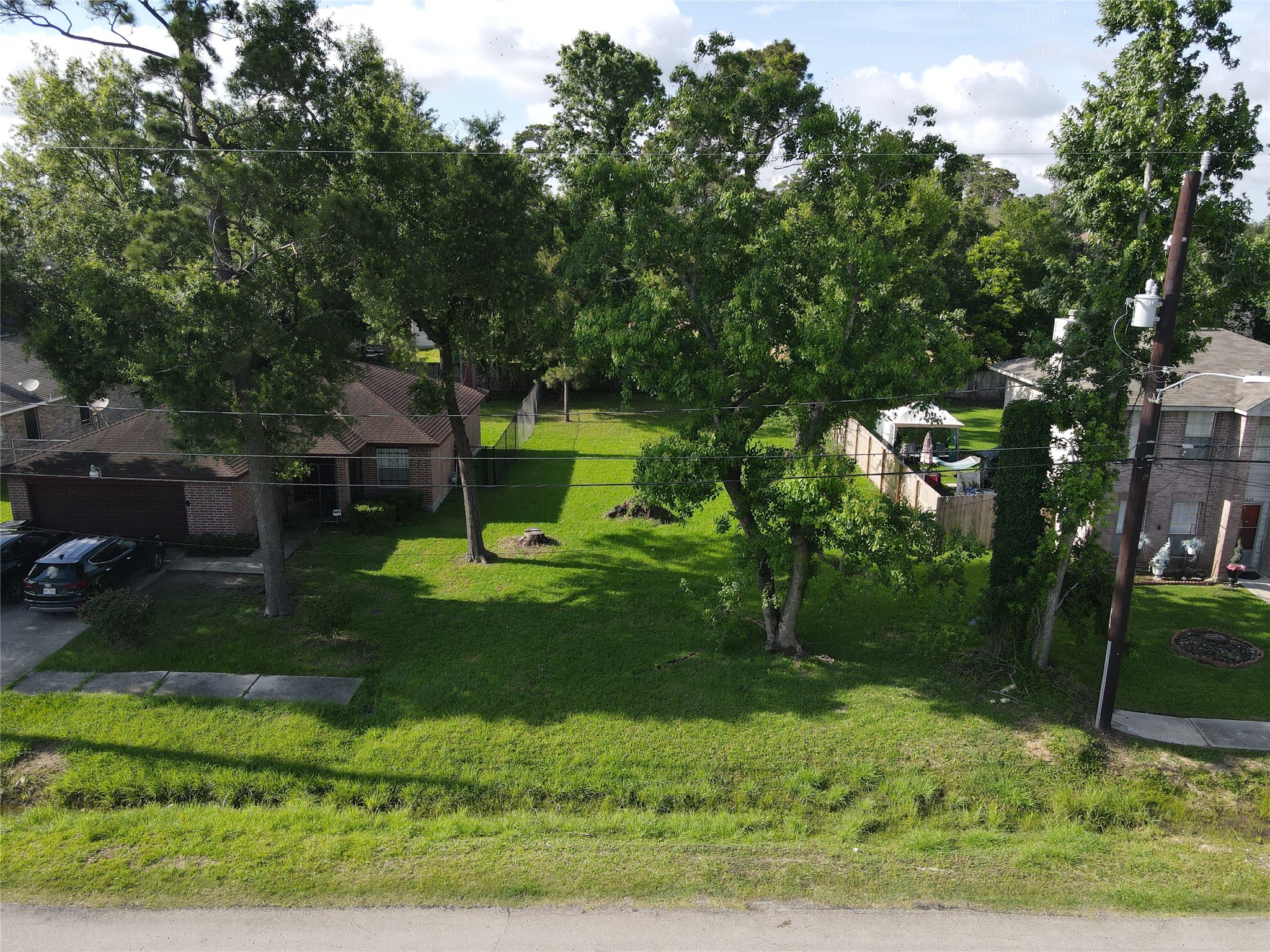 0 Locksley Property Photo 3