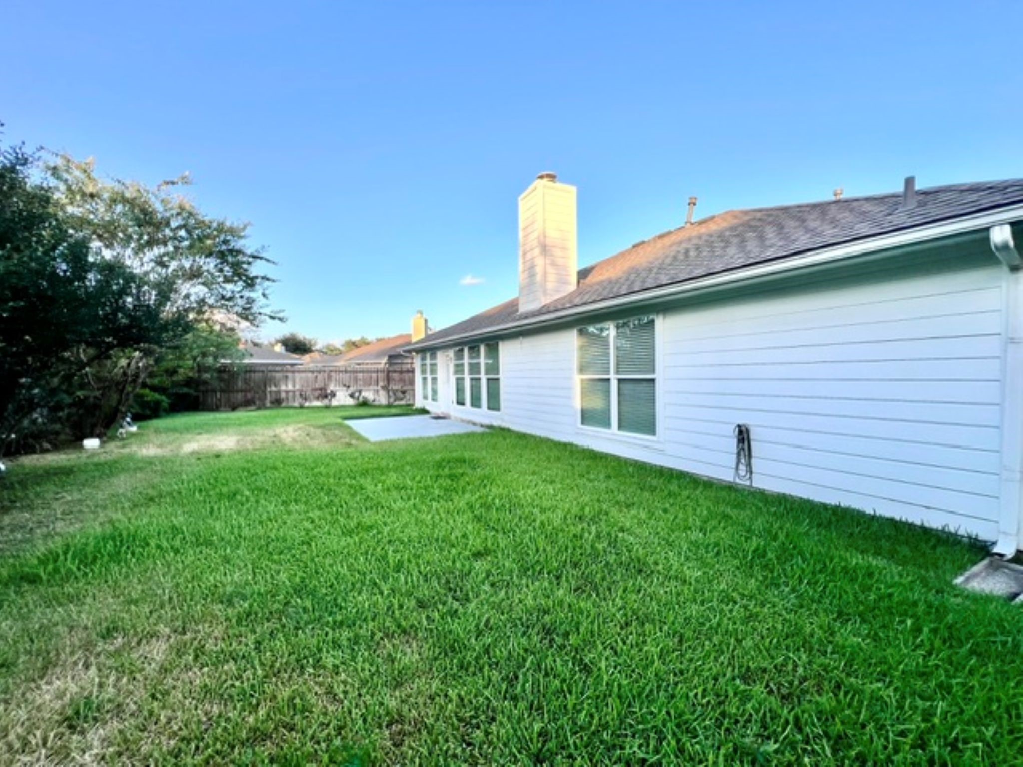 6415 Hunterstone Court Property Photo 2