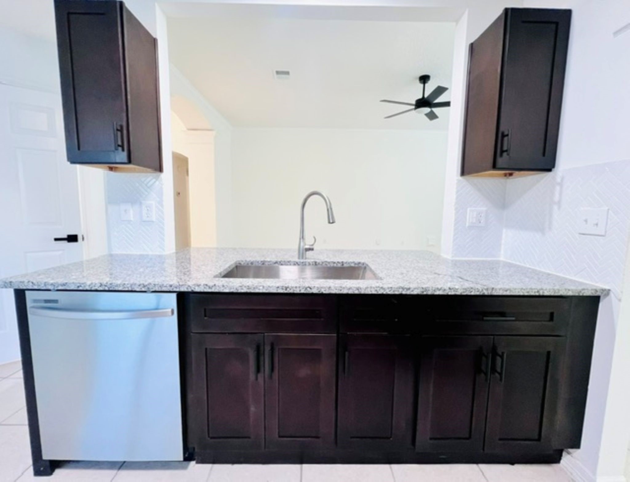 6415 Hunterstone Court Property Photo 10