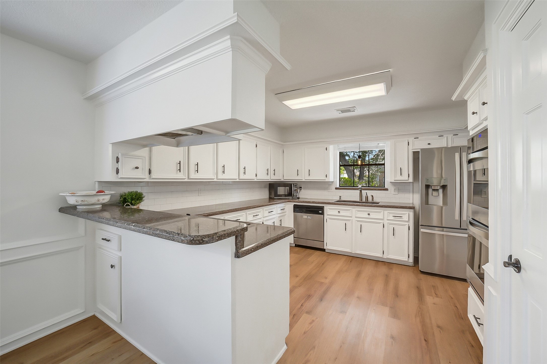 12803 Chriswood Drive Property Photo 15