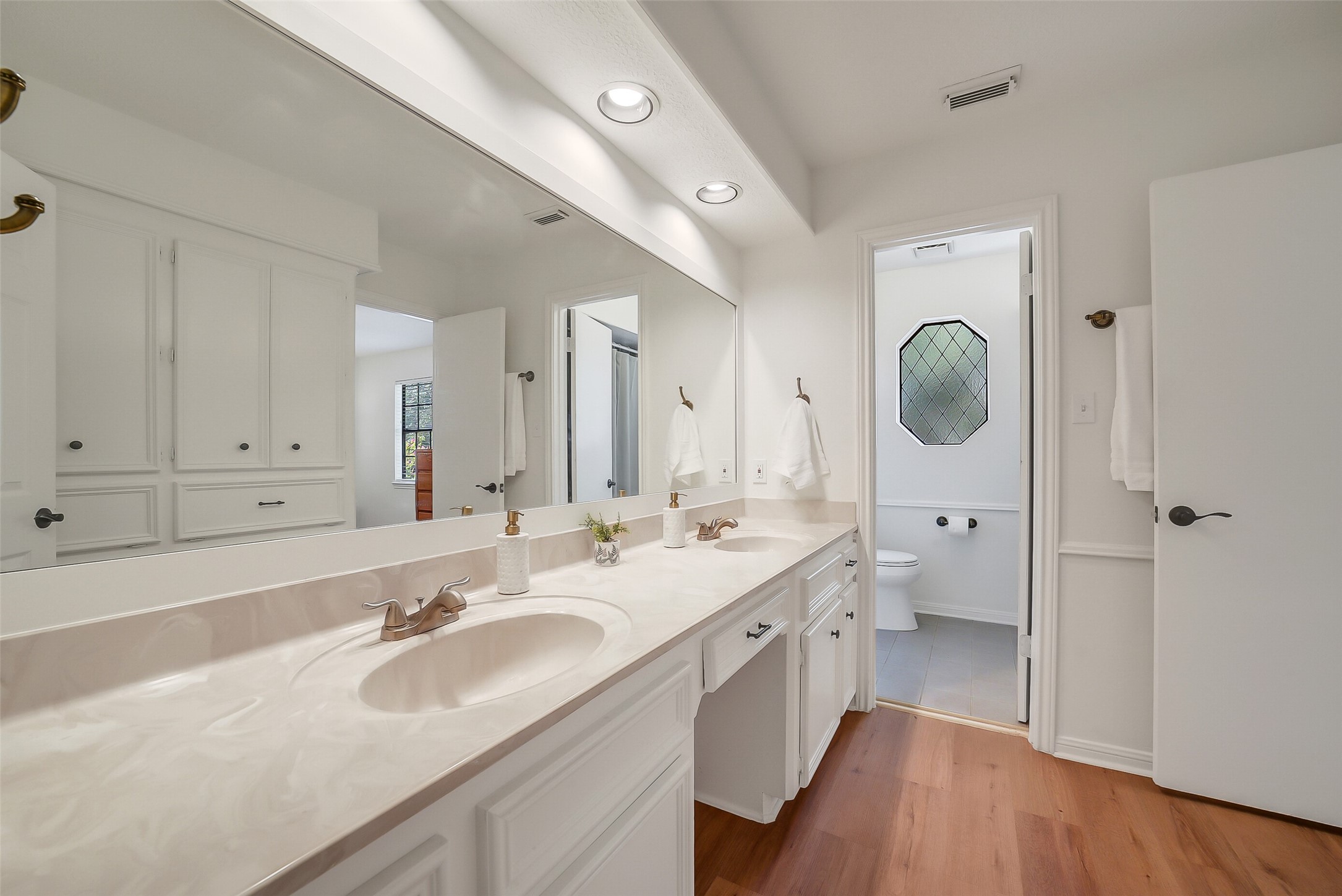 12803 Chriswood Drive Property Photo 24