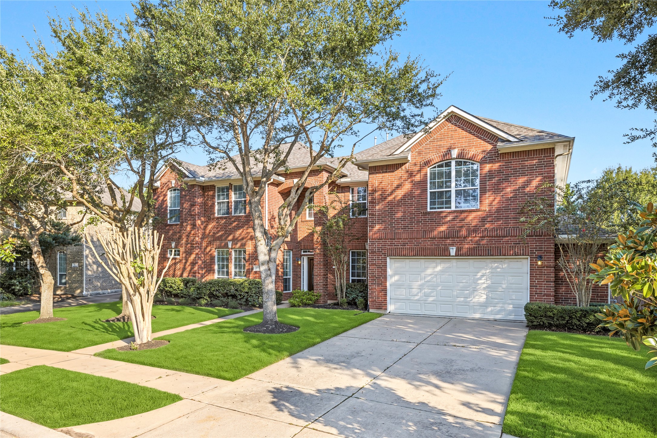 8610 Rising Oak Lane Property Photo 1