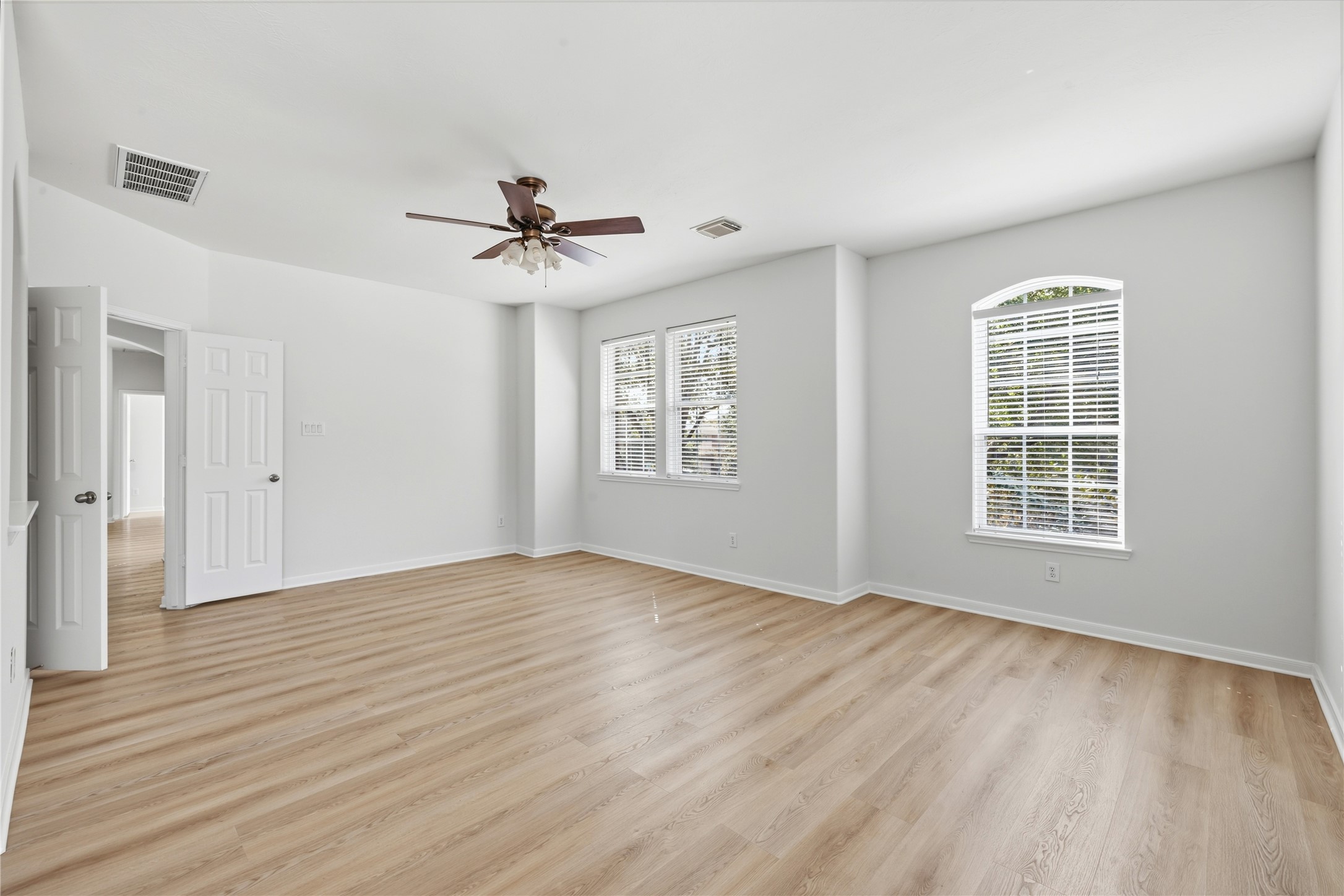 8610 Rising Oak Lane Property Photo 30