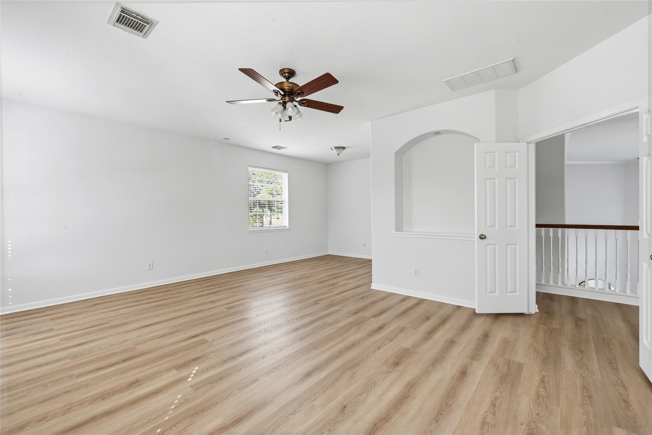 8610 Rising Oak Lane Property Photo 31
