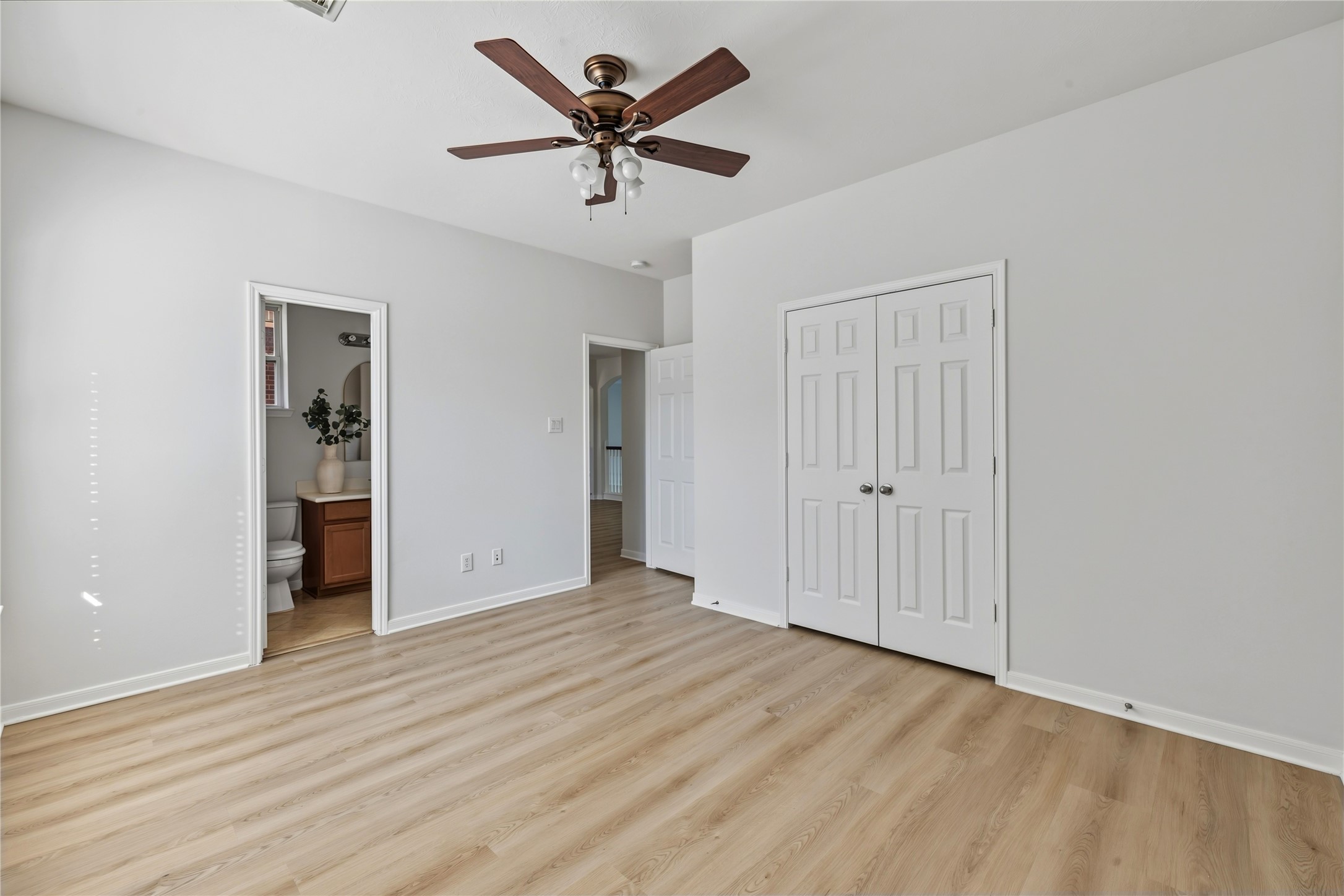 8610 Rising Oak Lane Property Photo 34