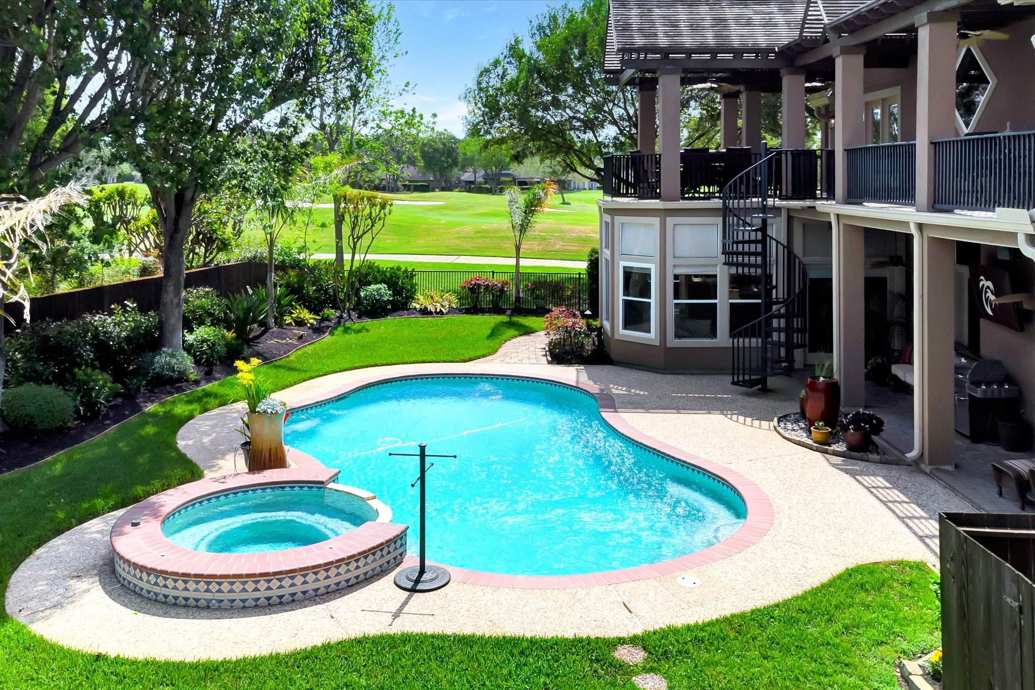 3806 Canyon Bluff Court Property Photo 8