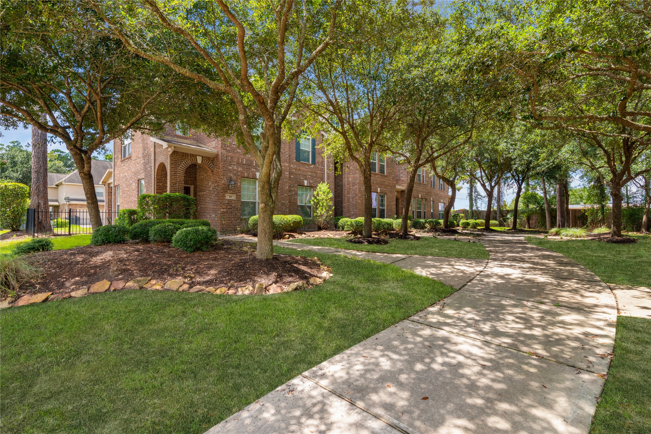 31 Umbria Lane Property Photo 3