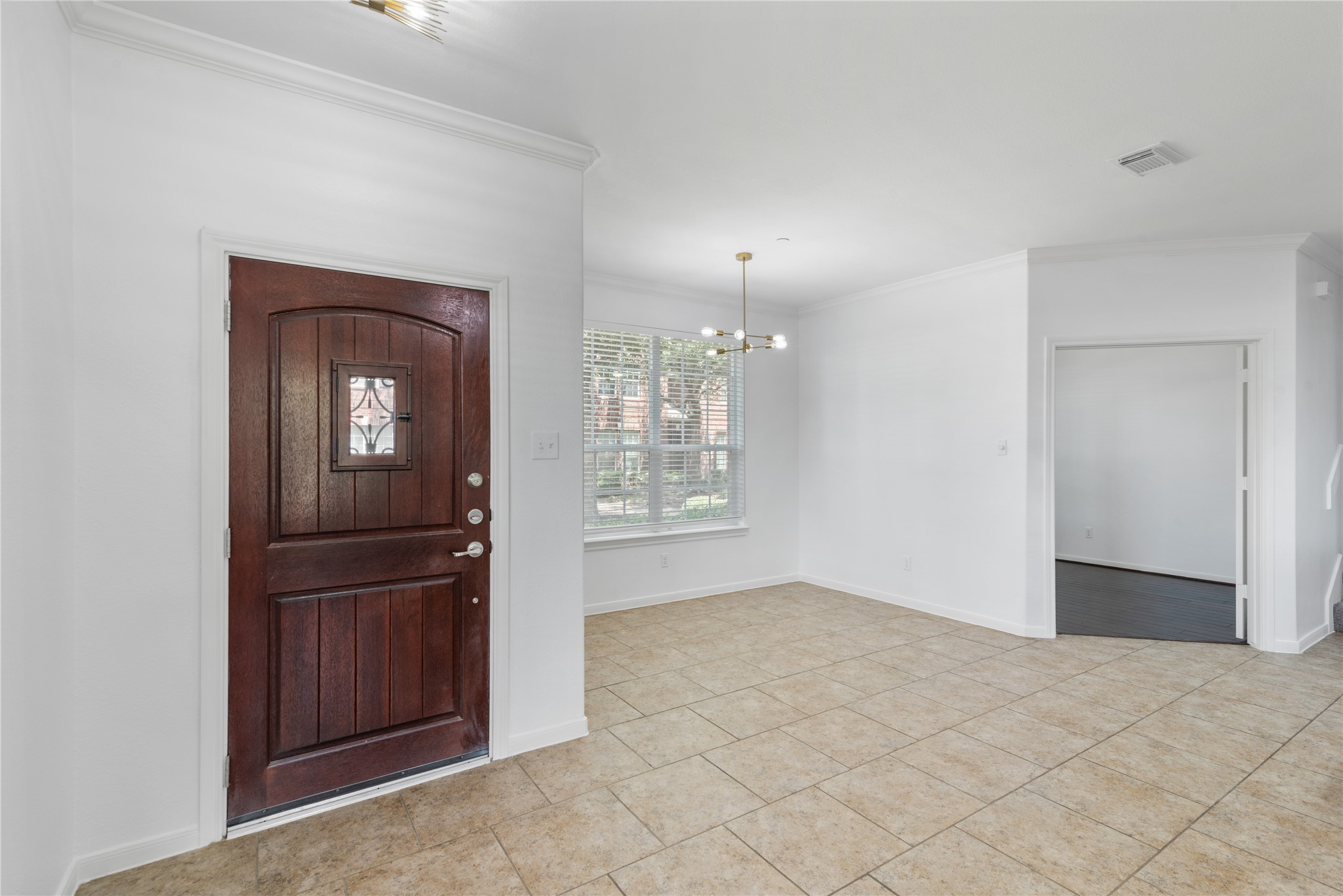 31 Umbria Lane Property Photo 6