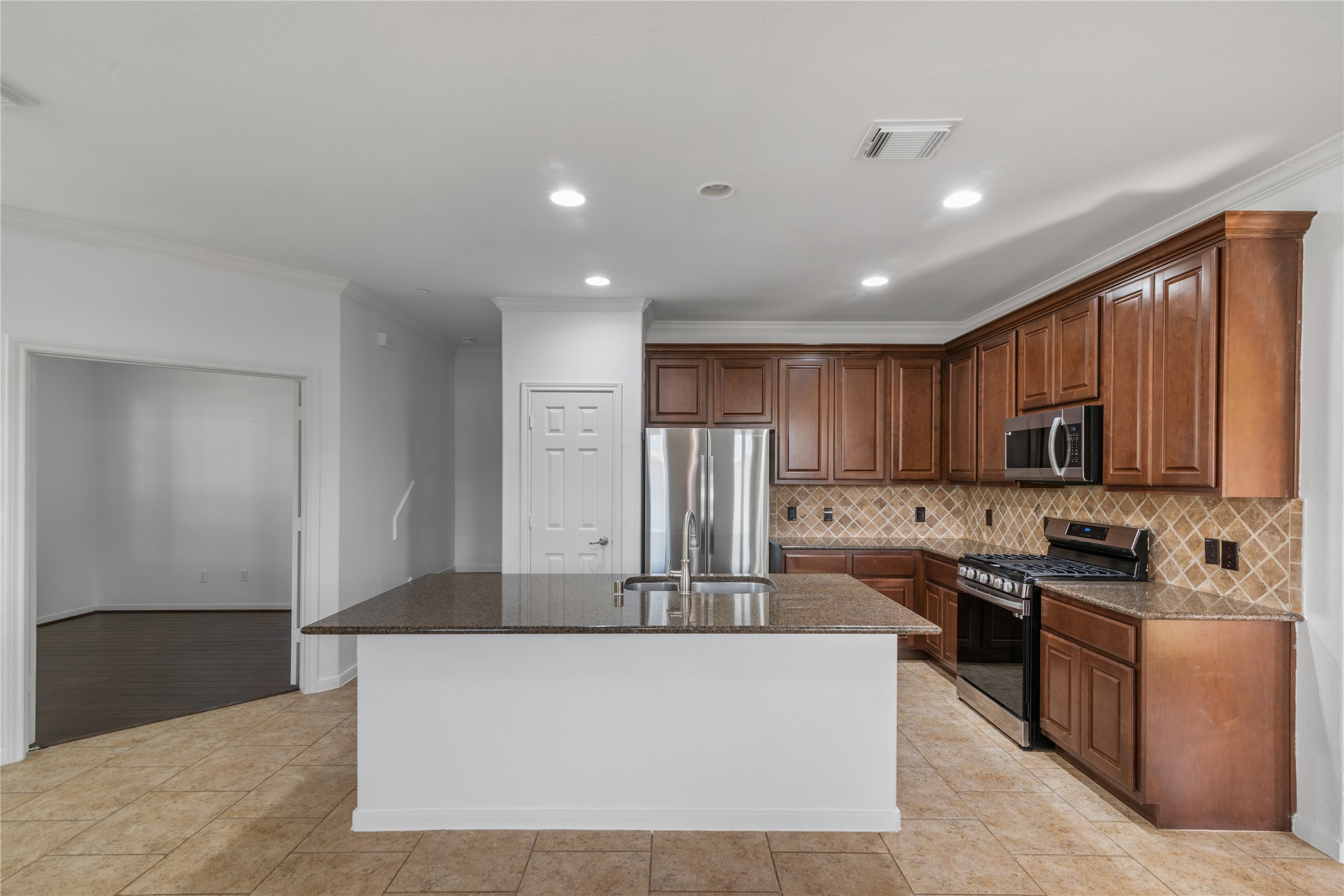 31 Umbria Lane Property Photo 10