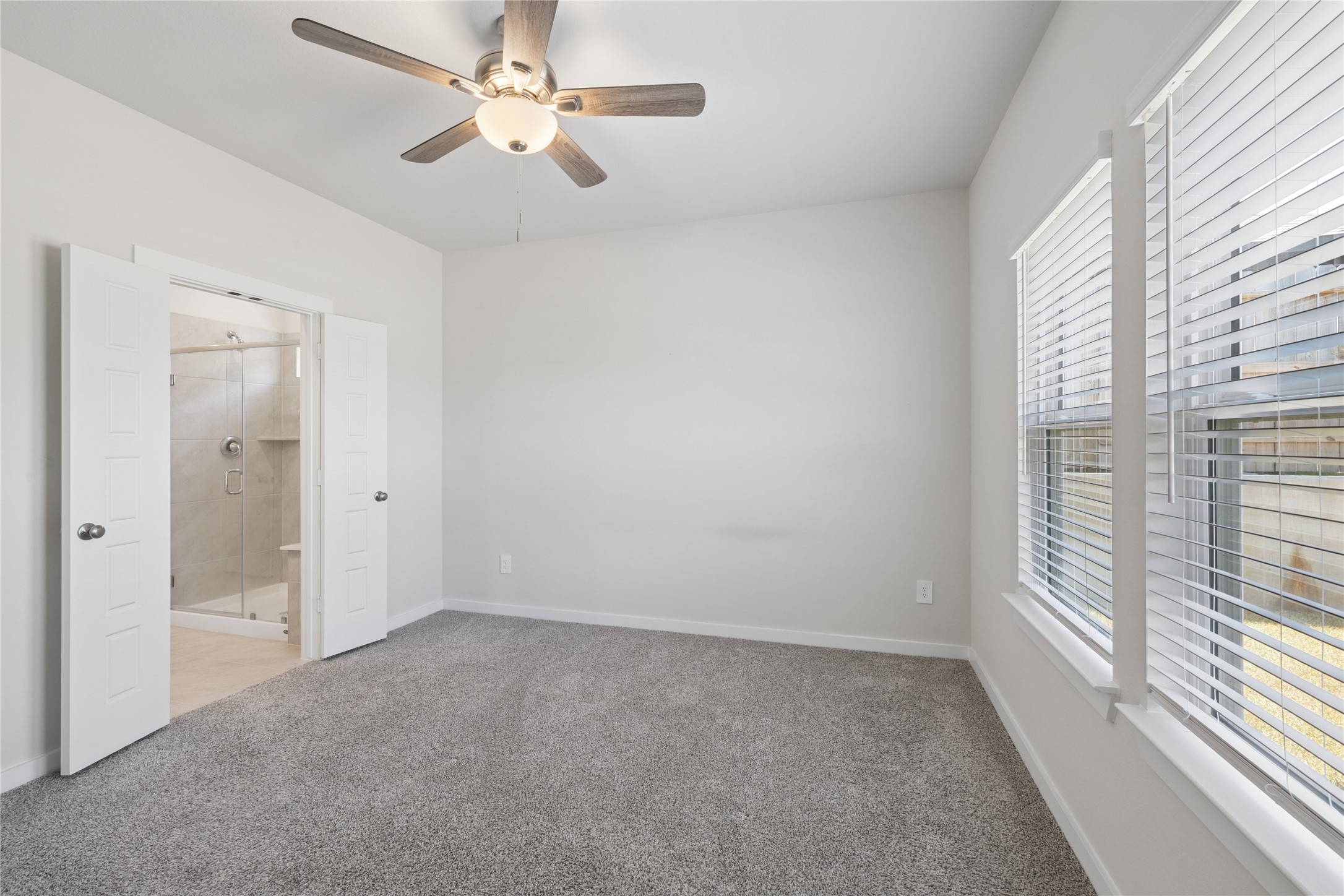 1722 Cayden Oak Property Photo 7