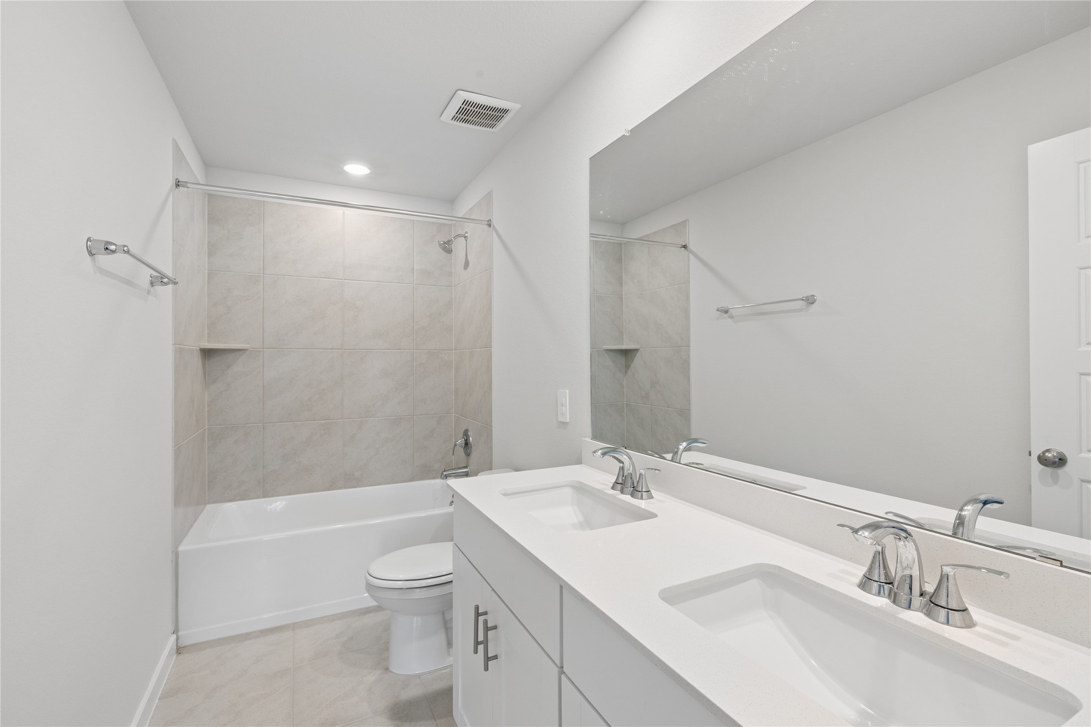 1722 Cayden Oak Property Photo 14