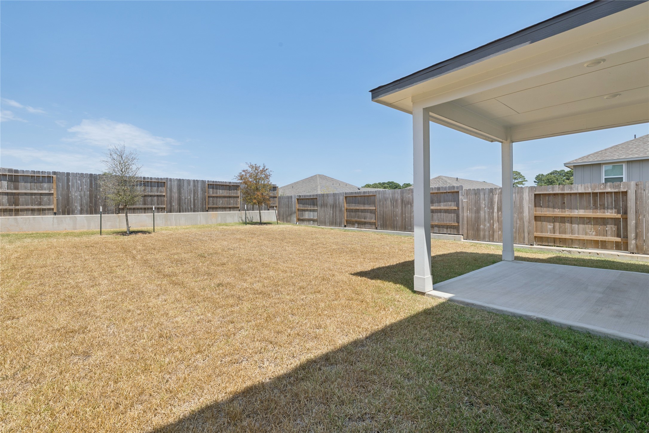 1722 Cayden Oak Property Photo 18