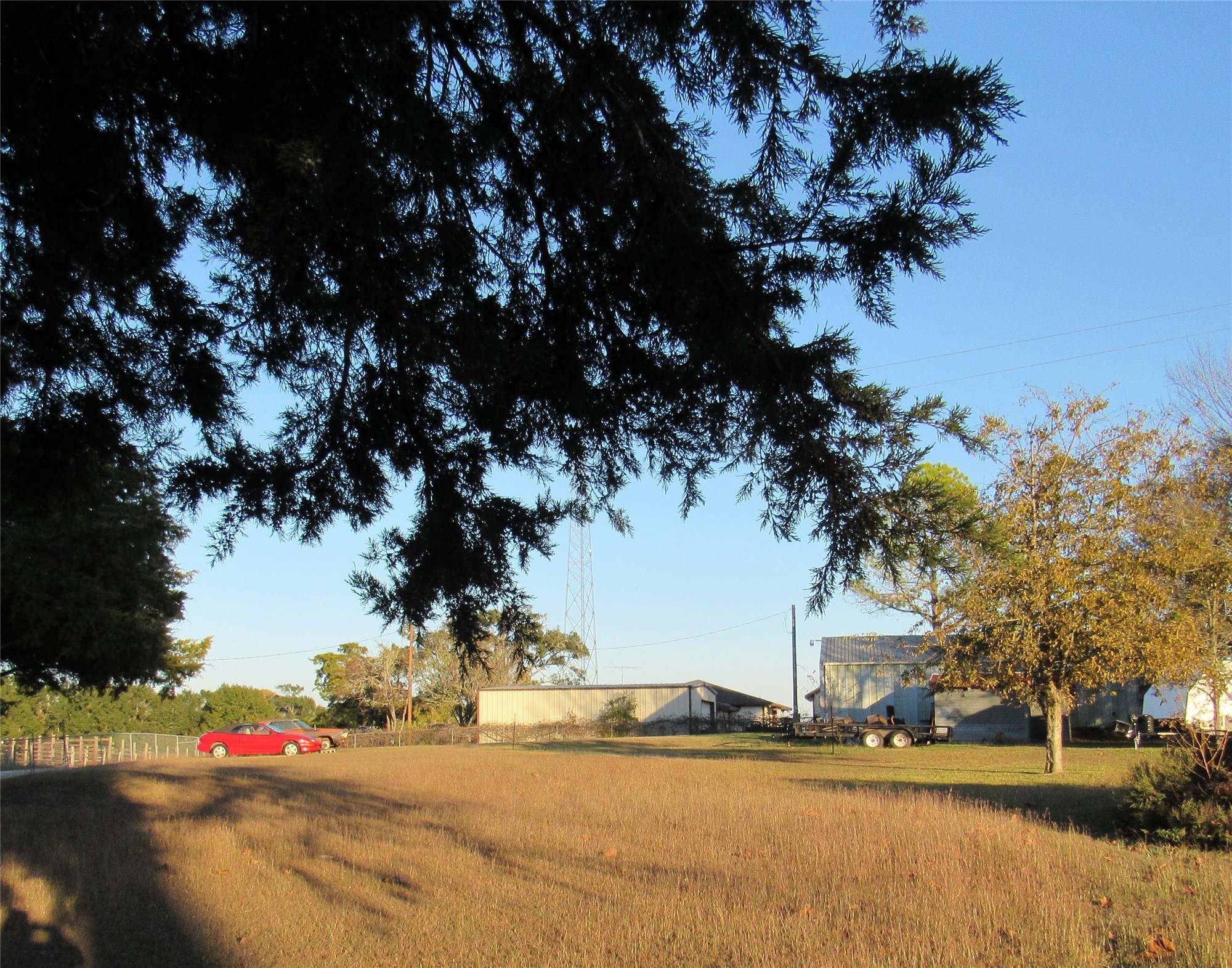 2900 Highway 290 W Property Photo 12