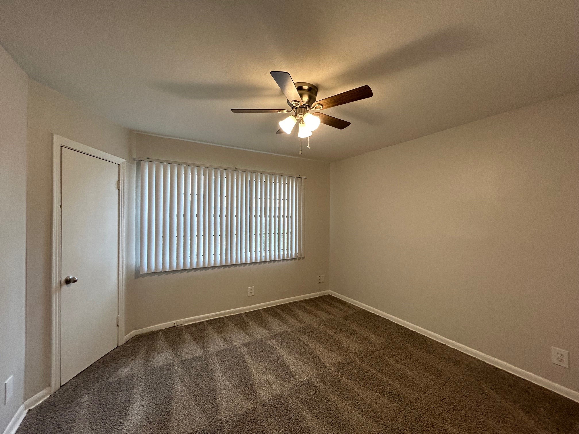 3629 N Macgregor Wa 133 Property Photo 10