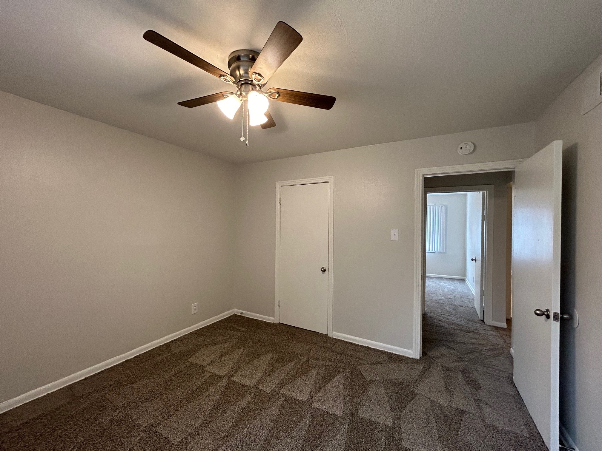 3629 N Macgregor Wa 133 Property Photo 11