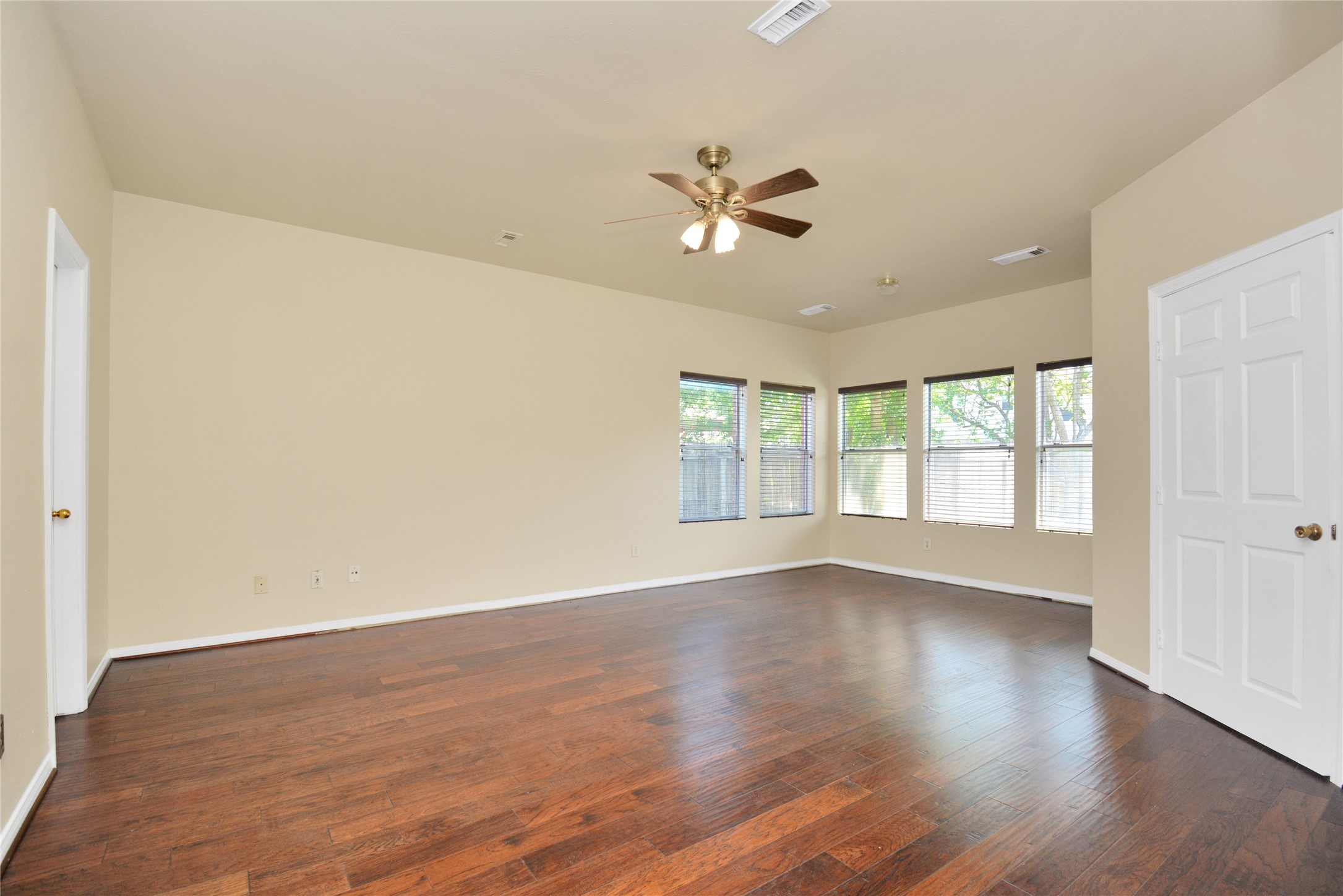 4123 Valedon Lane Property Photo 20