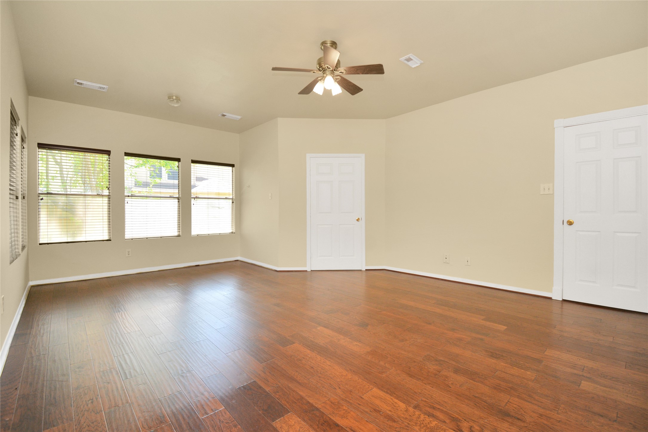 4123 Valedon Lane Property Photo 21