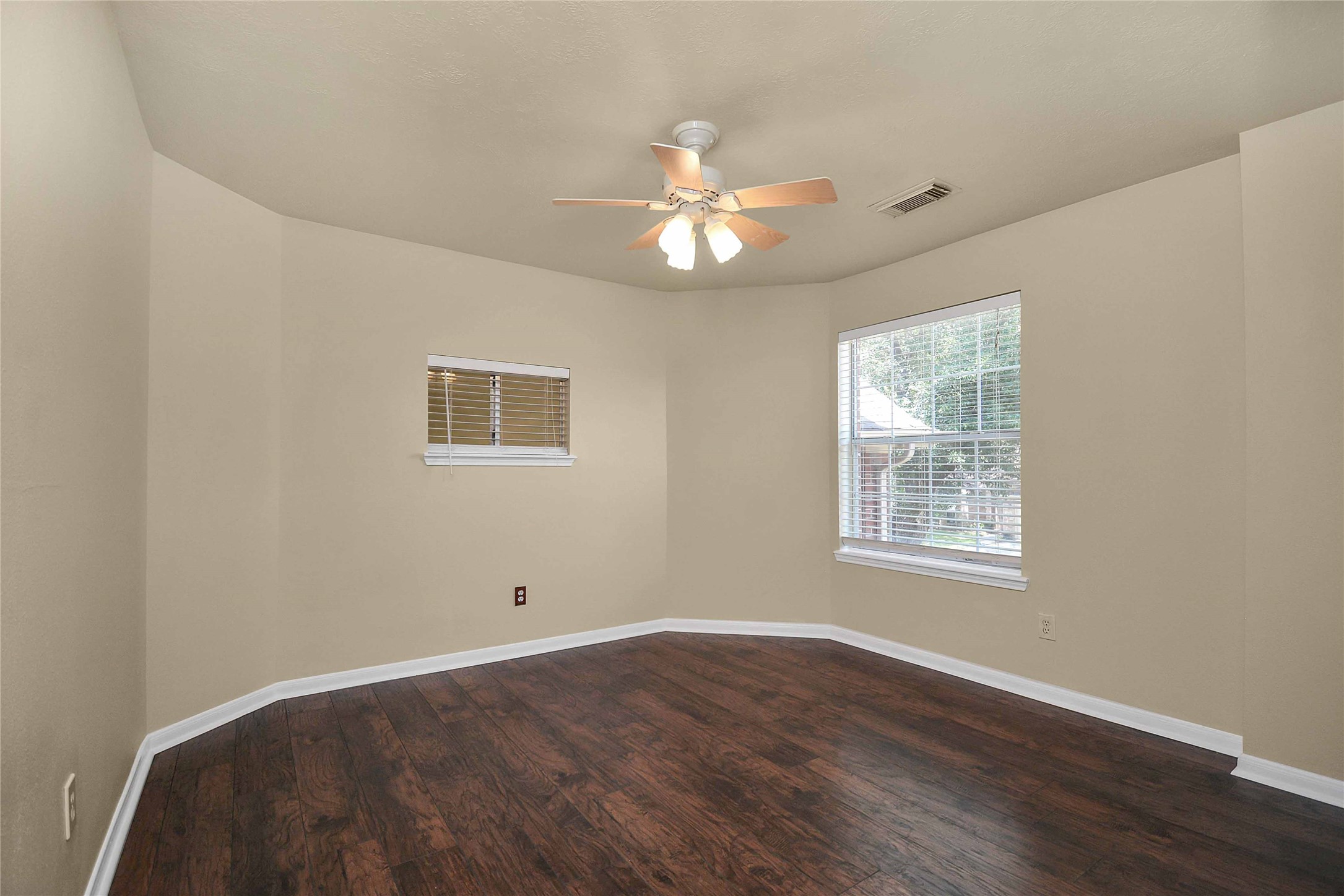 4123 Valedon Lane Property Photo 36