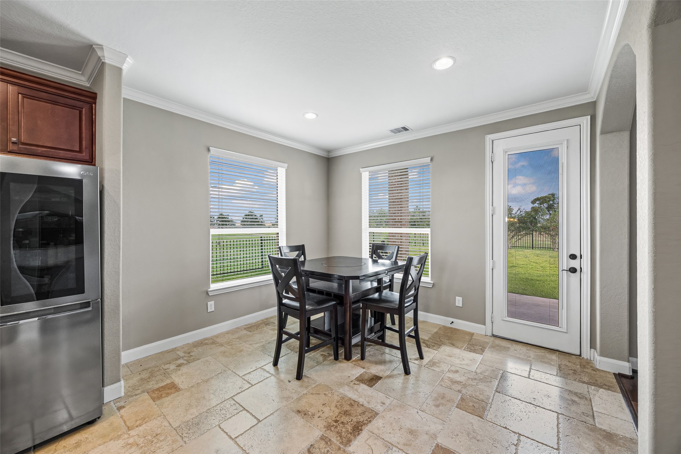 2885 Mystic Ridge Court Property Photo 13