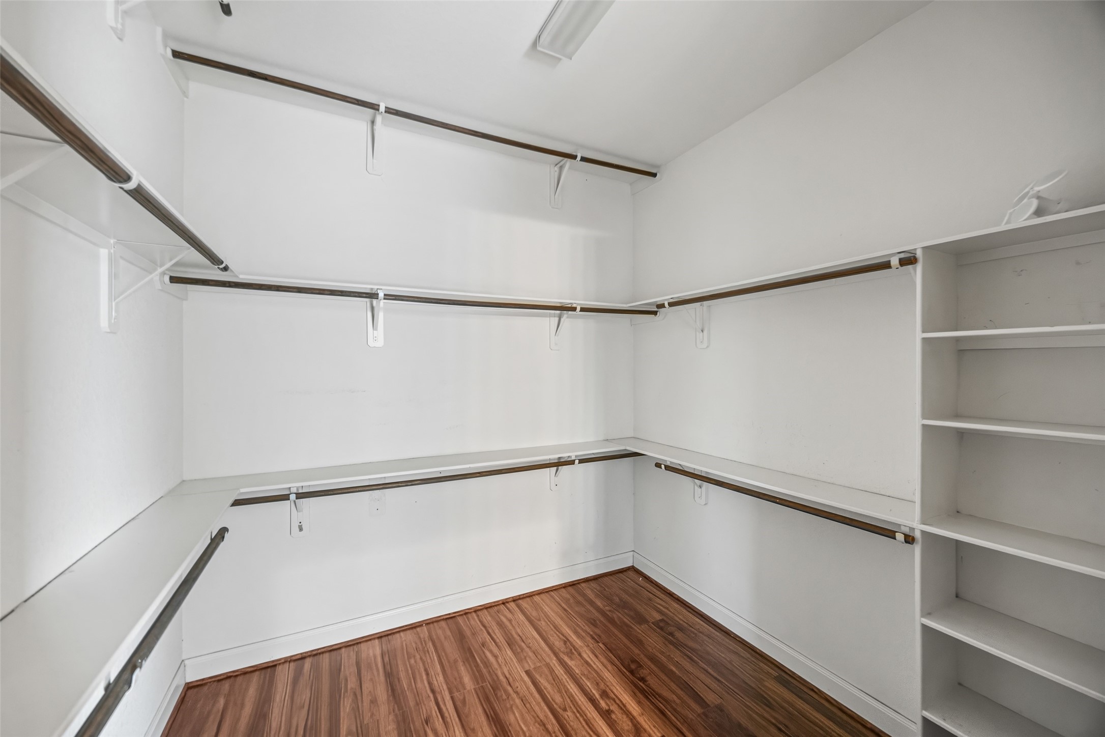 2885 Mystic Ridge Court Property Photo 22