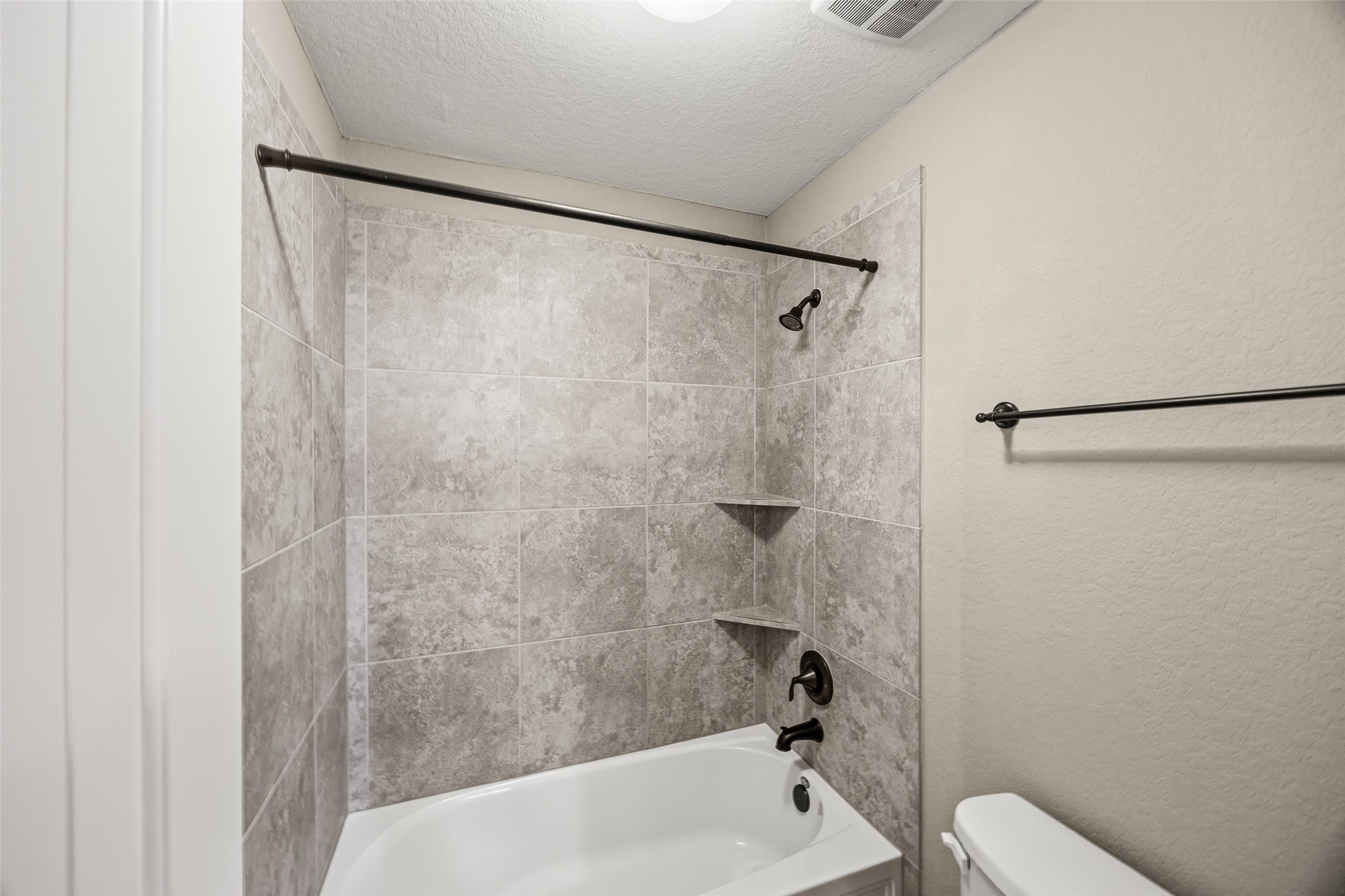 2885 Mystic Ridge Court Property Photo 37