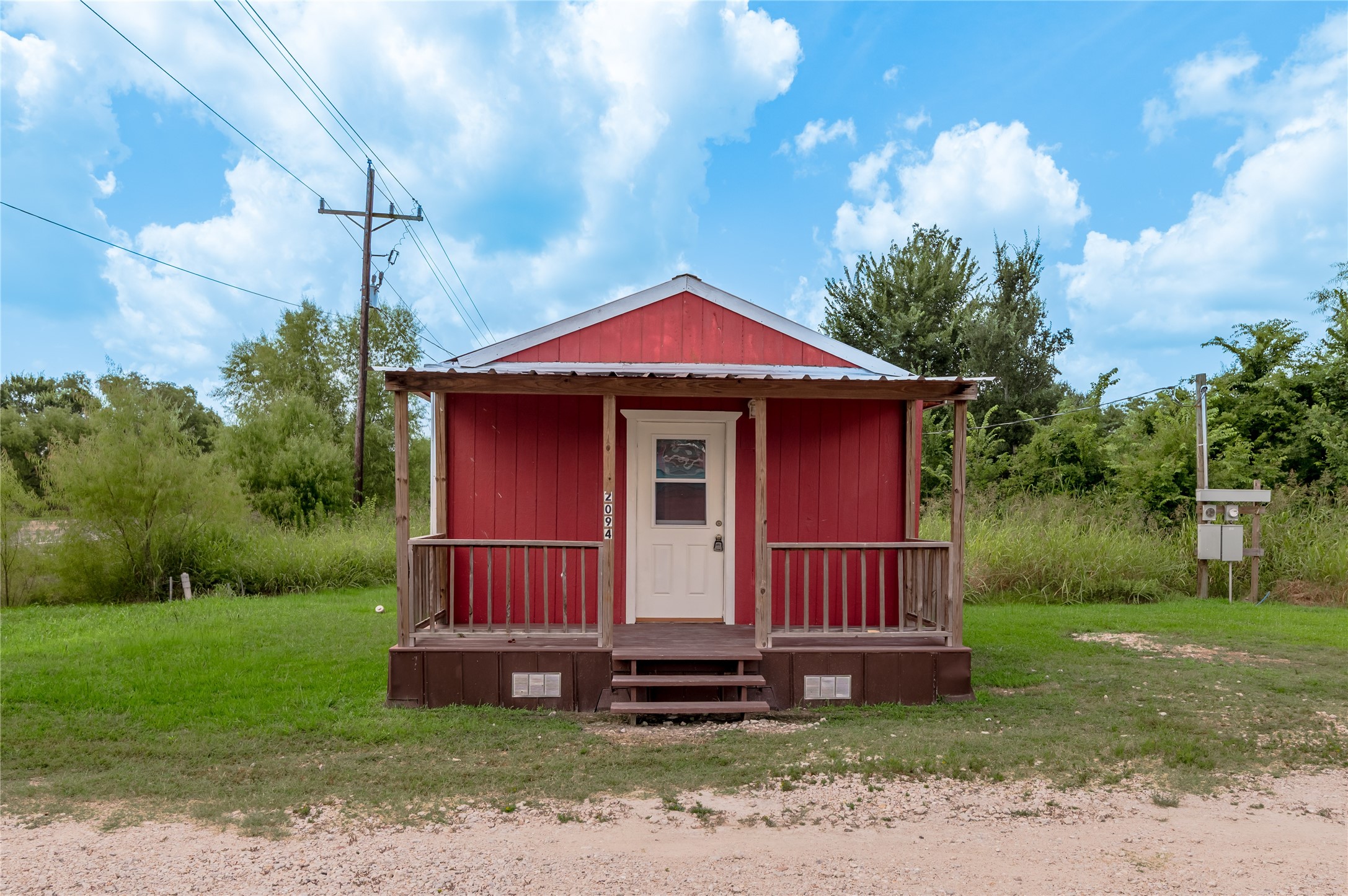 2094 S Robb Street Property Photo 1