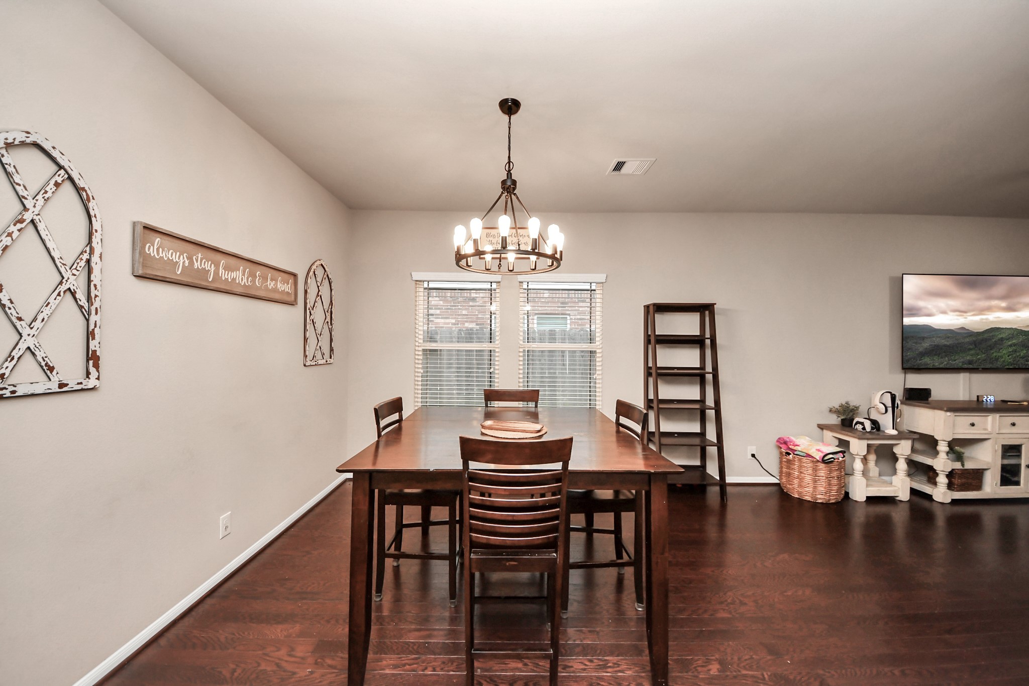 8706 Morning Dove Lane Property Photo 16