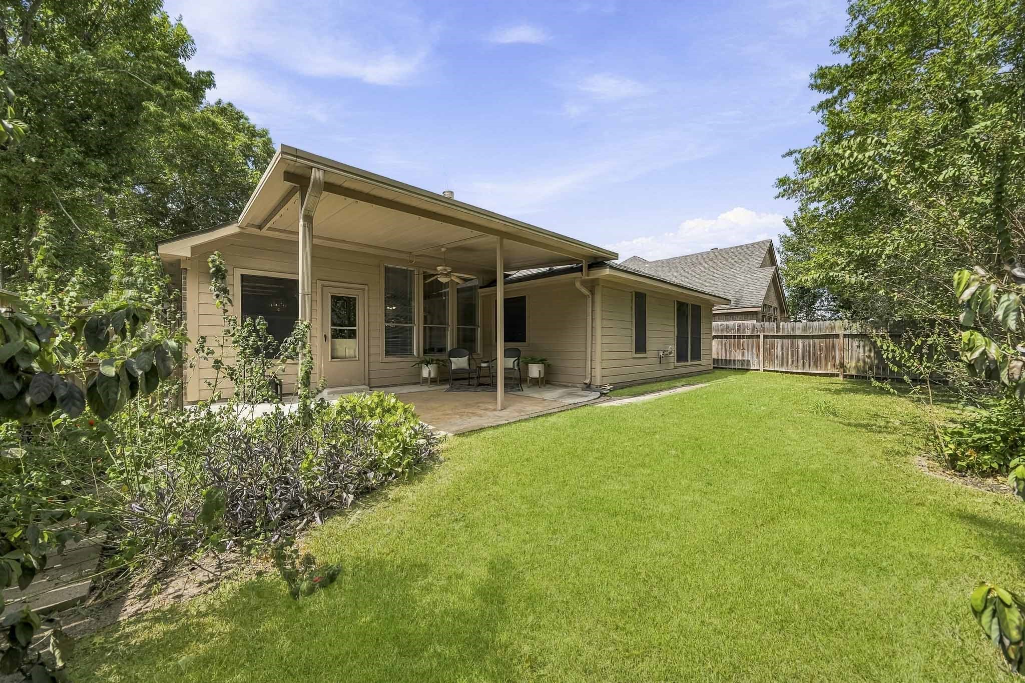16831 Dunbar Grove Ct Property Photo 21