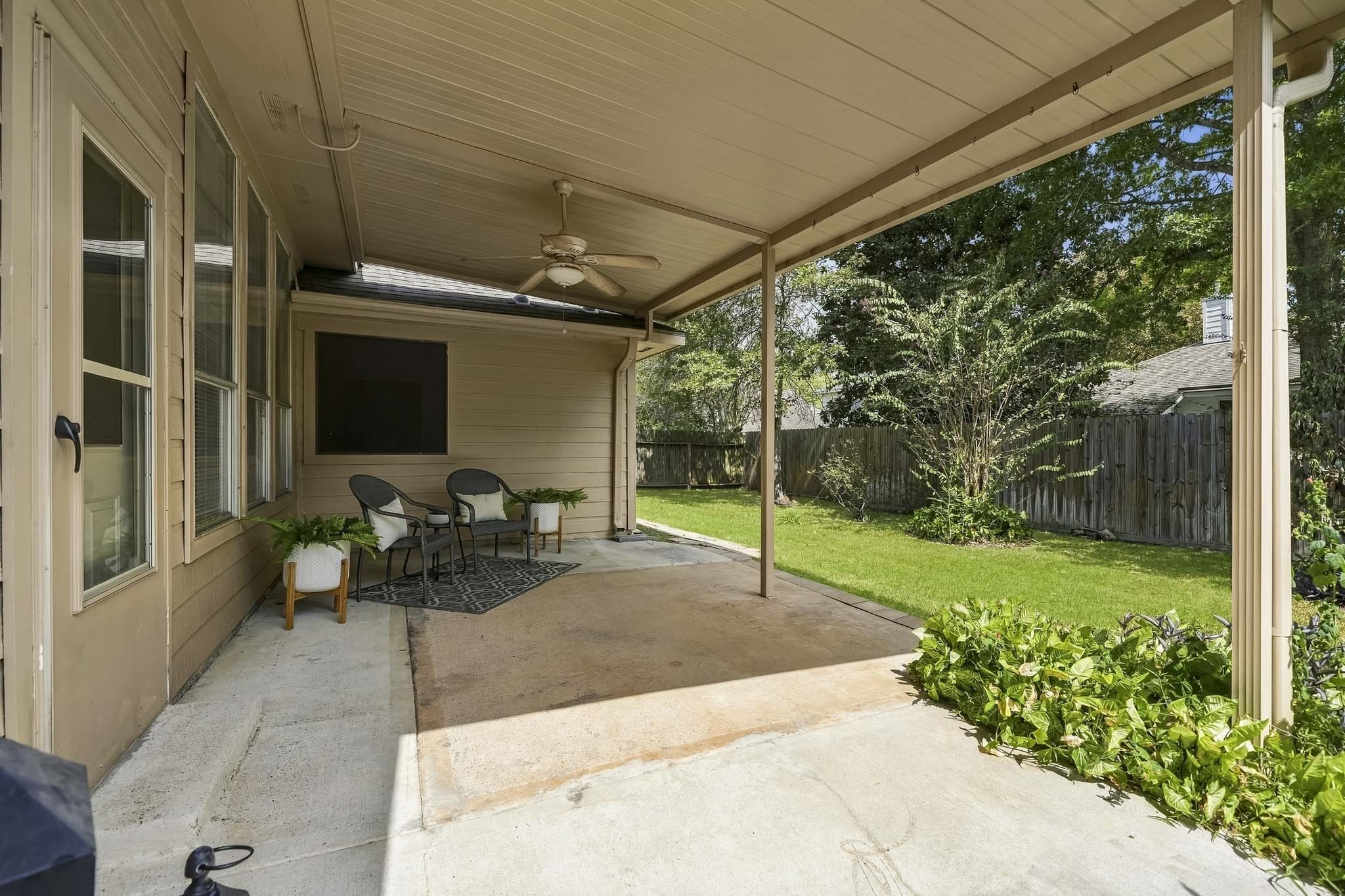 16831 Dunbar Grove Ct Property Photo 24