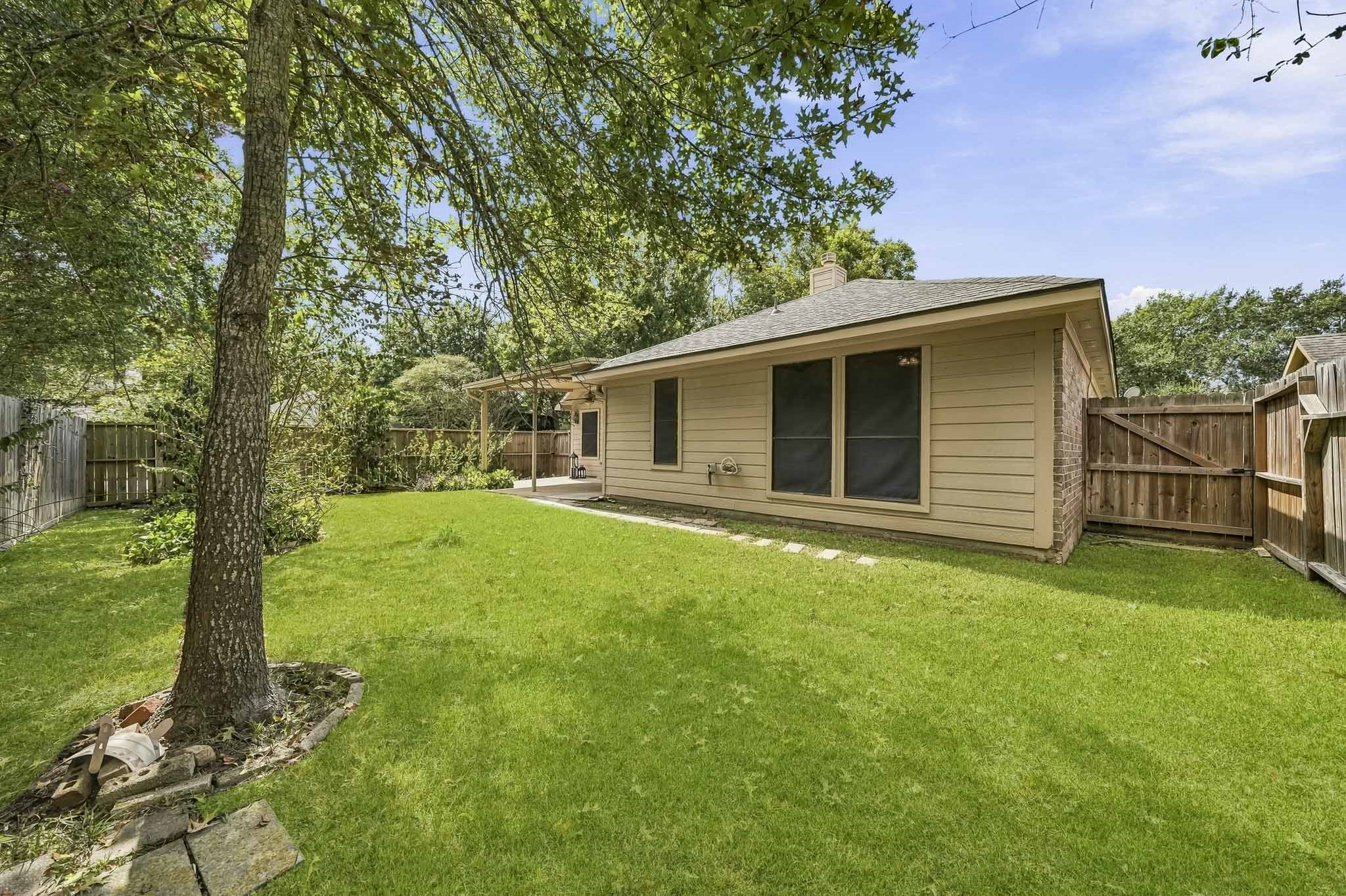 16831 Dunbar Grove Ct Property Photo 26