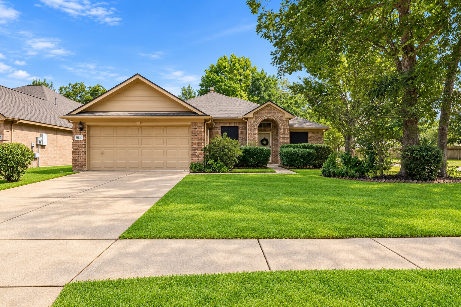 16831 Dunbar Grove Ct Property Photo 39
