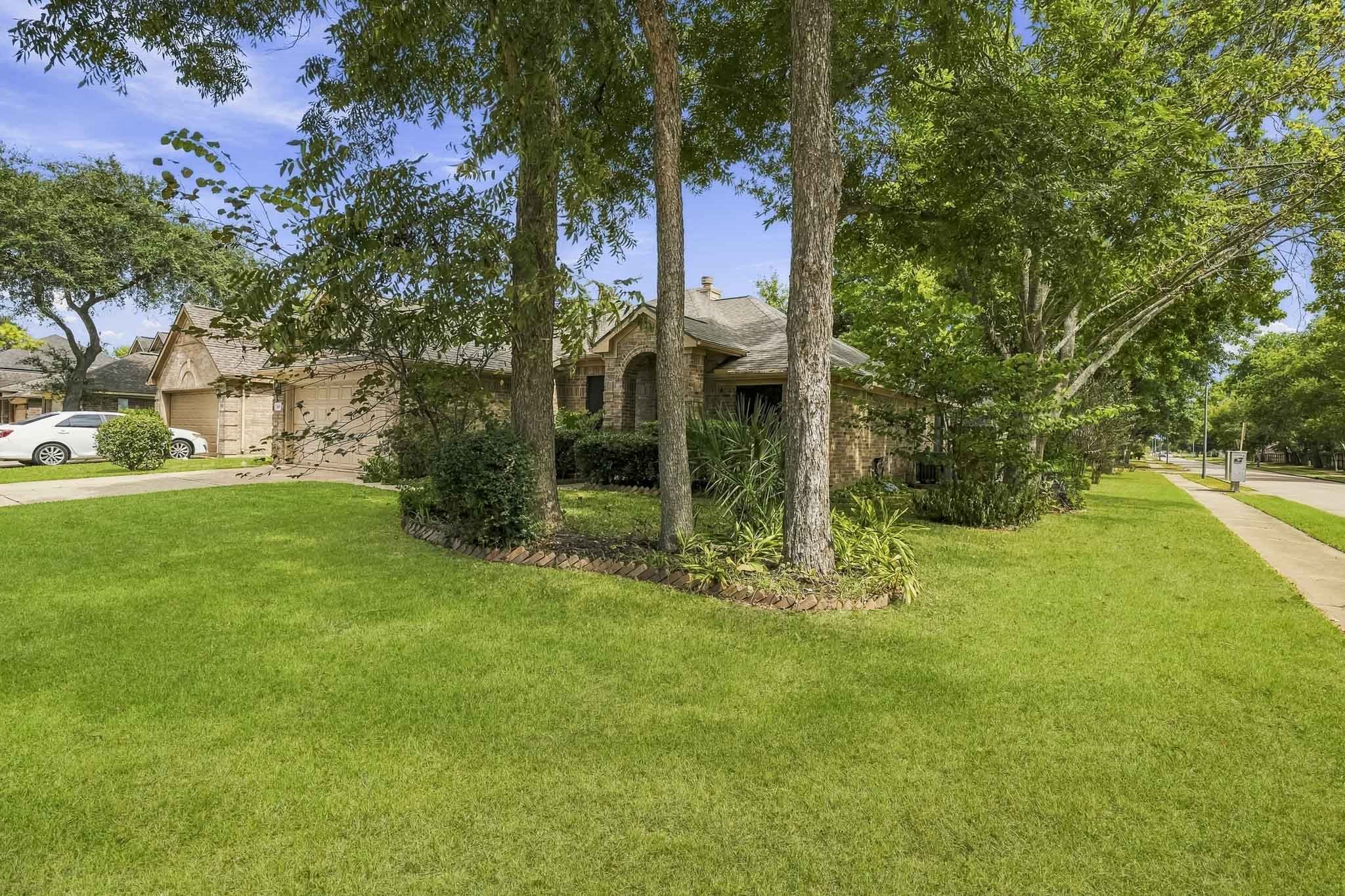 16831 Dunbar Grove Ct Property Photo 40