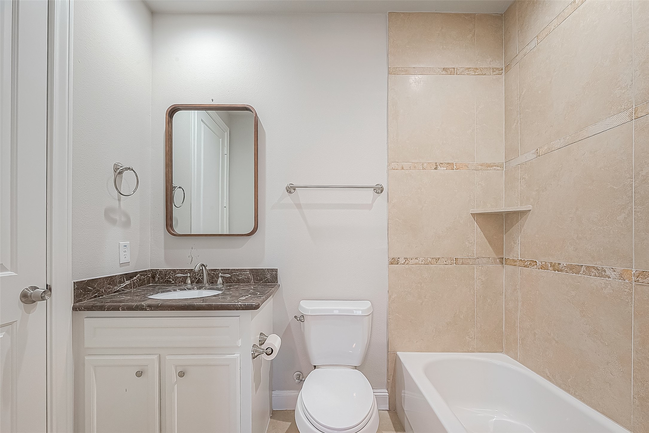2634 Texas Street Property Photo 10