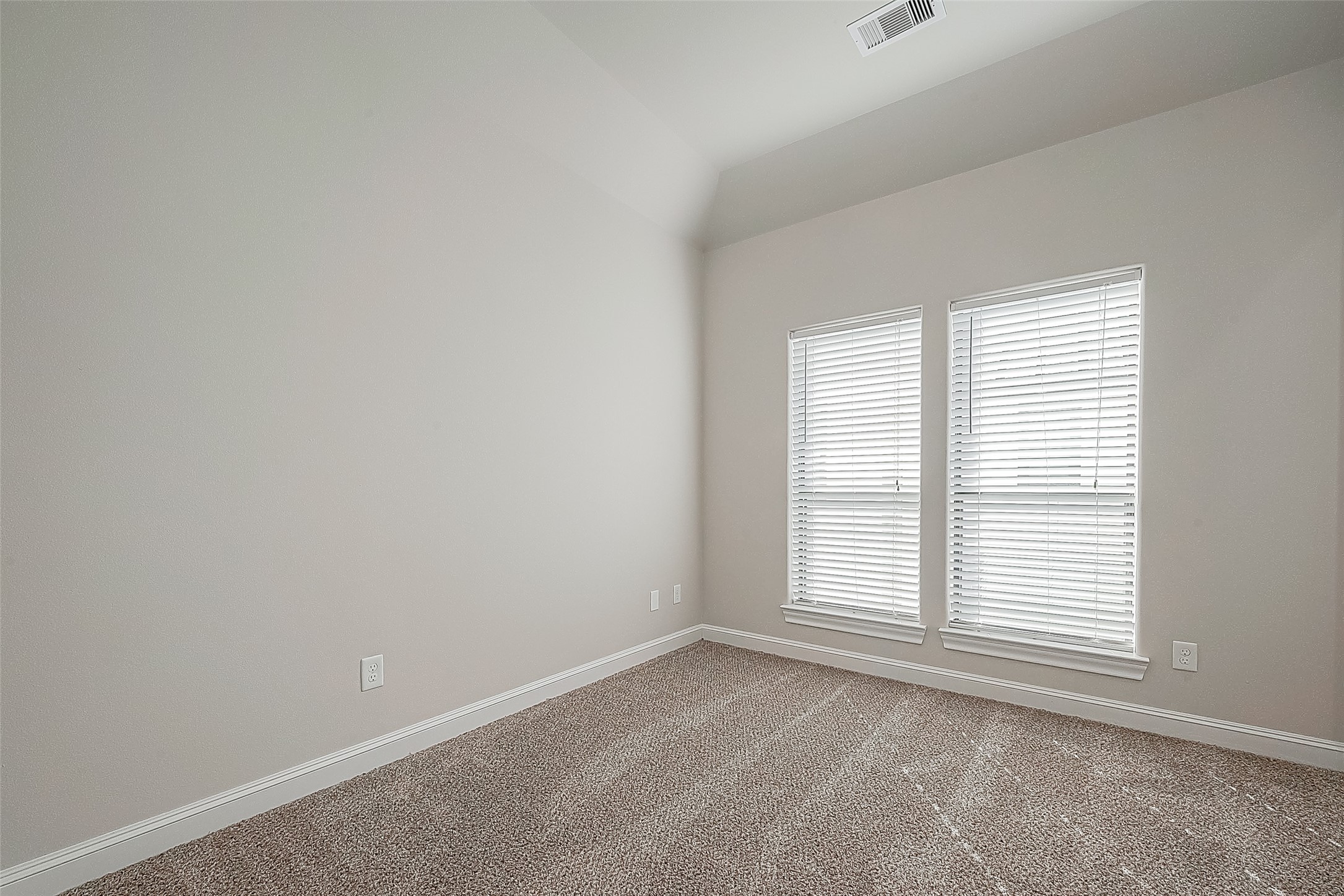 2634 Texas Street Property Photo 32